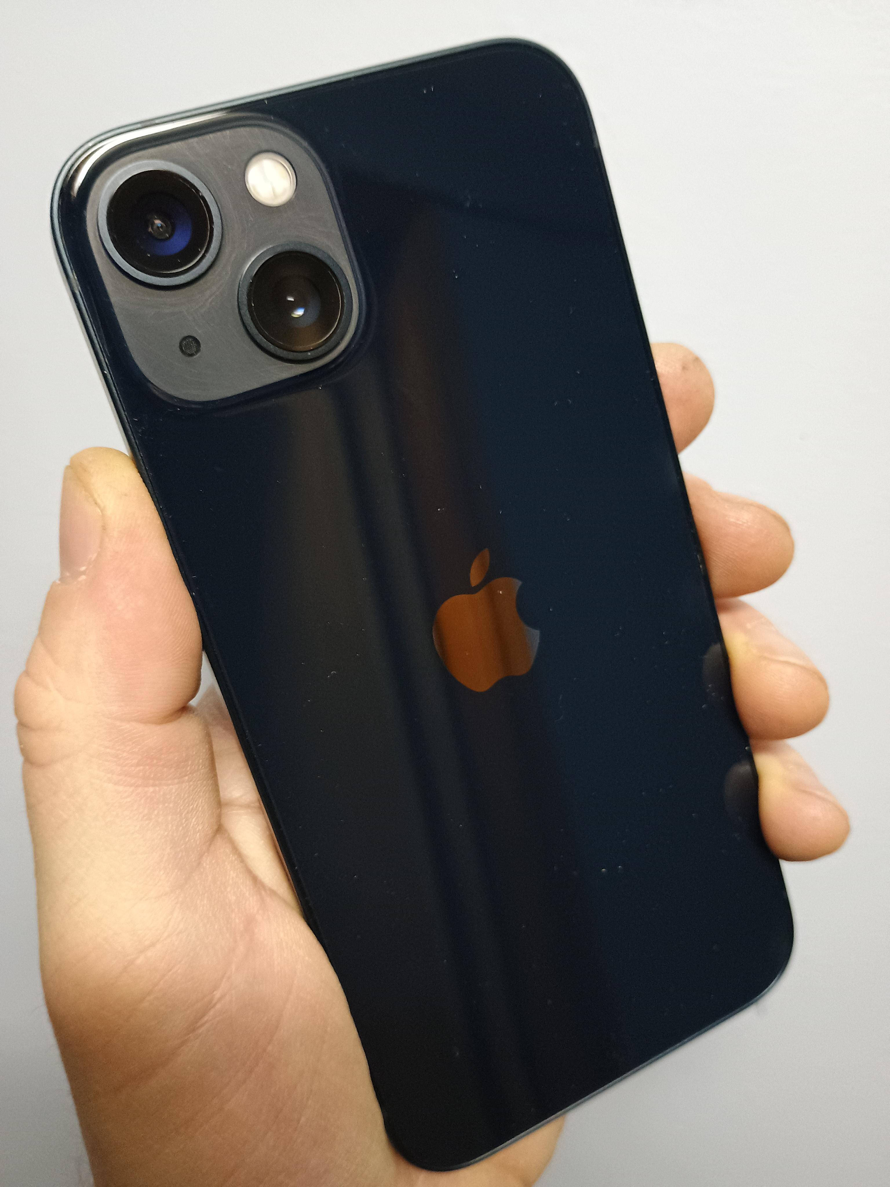Apple Refurbished Excellent iPhone 13 A2482 (Fully Unlocked) 256GB