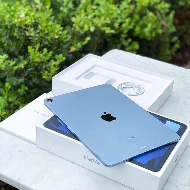 iPad Air 10.9インチ 第5世代ME63J/A (パープル) Apple iPad Air 10.9インチ 第5世代 Wi-Fi 64GB 2022年春モデル