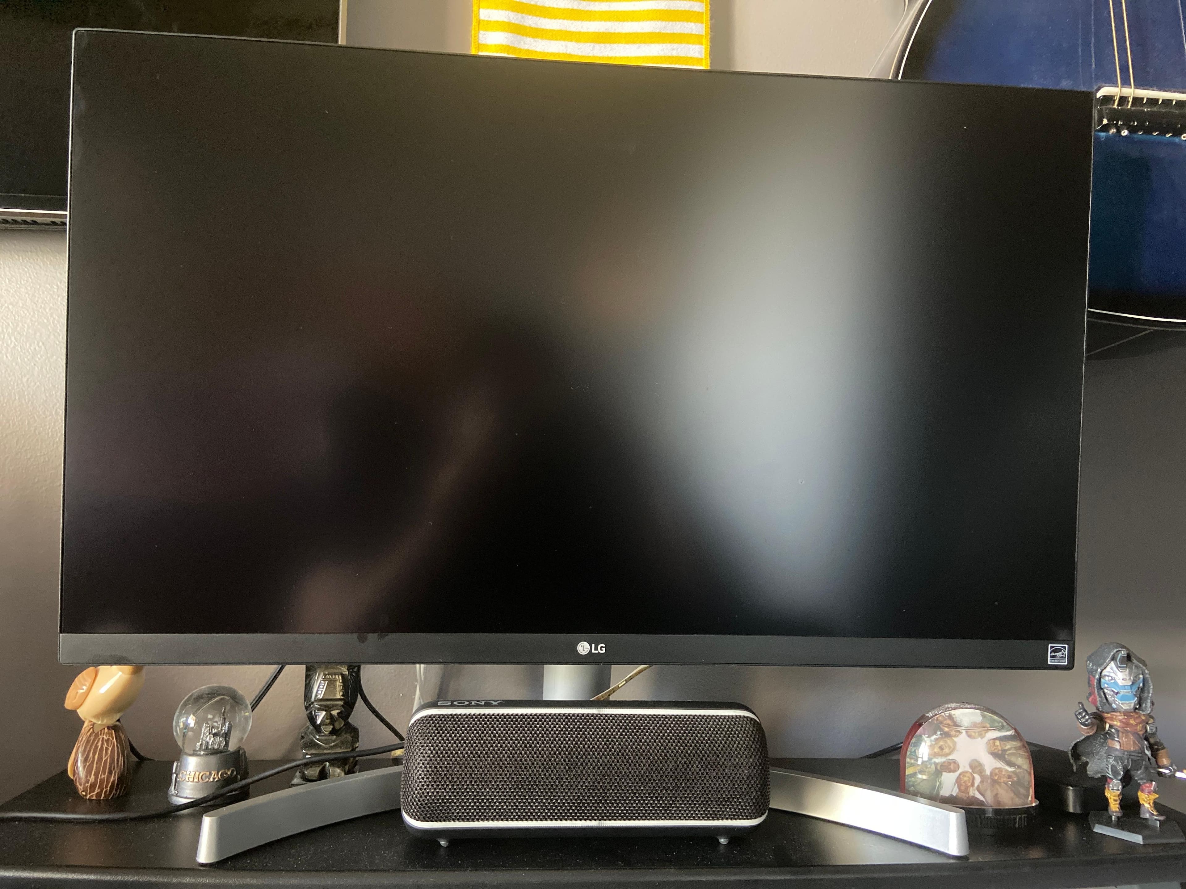 LG 27UL600 W 27
