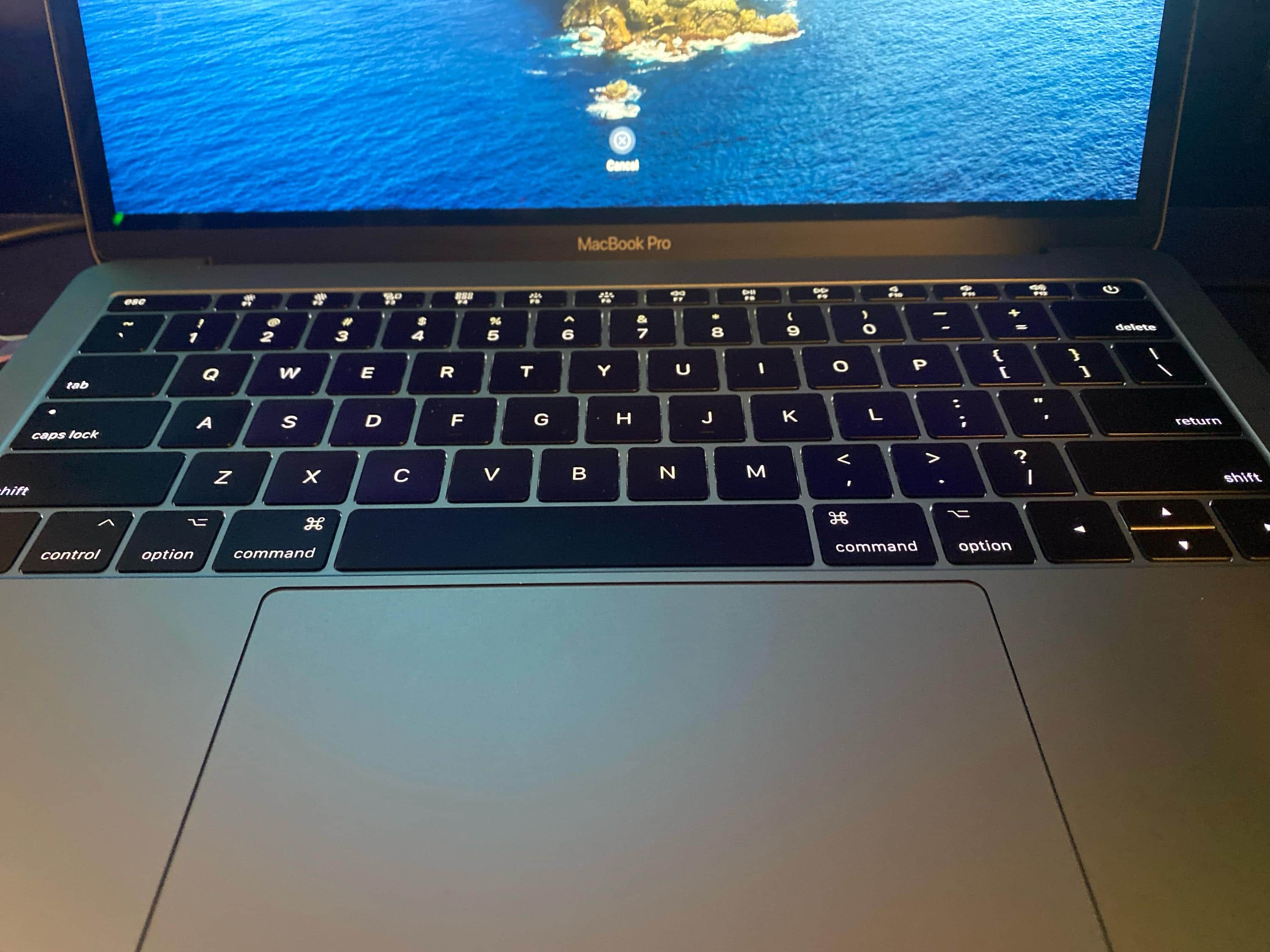 ノートPC Mac (Apple) - MacBook Pro 13inch 2016 256GB MLL42J/A MacBook Pro (13-inch, 2016, Four Thunderbolt 3 ports