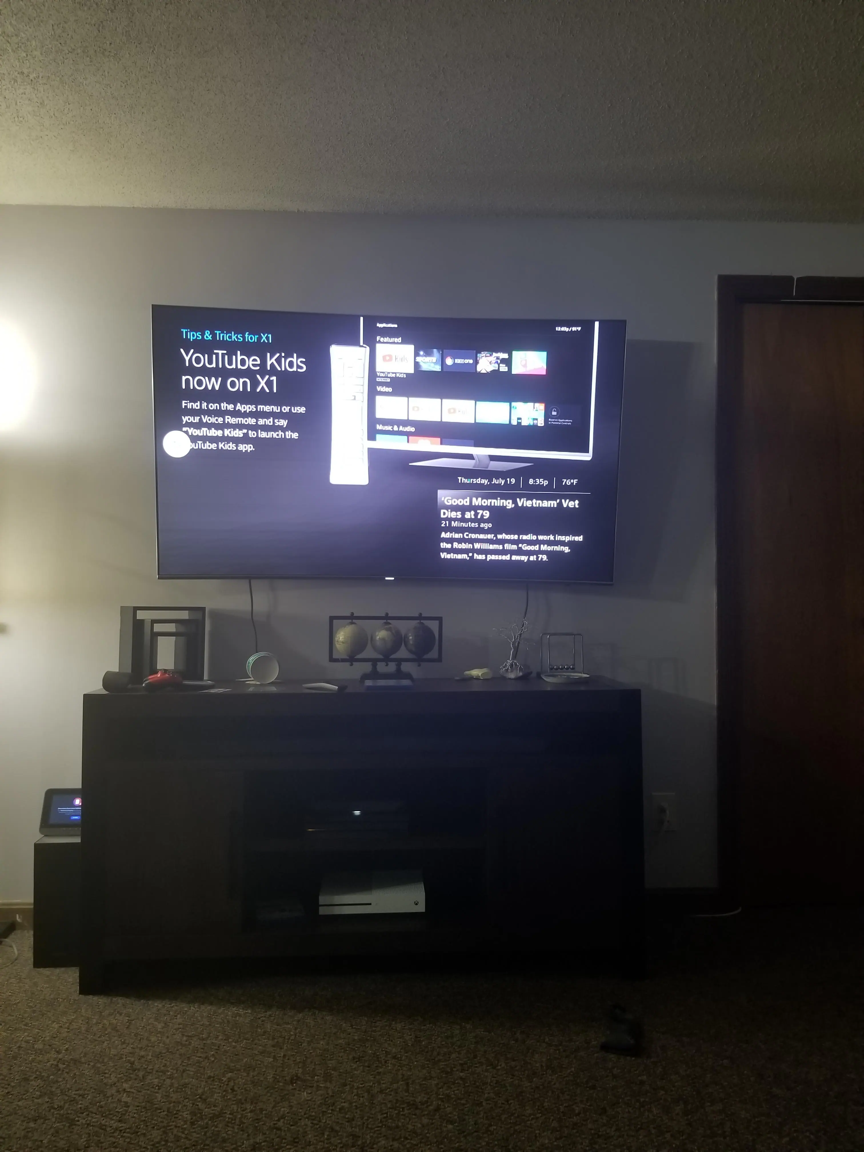 my best buy living room.lol, click to load a larger version