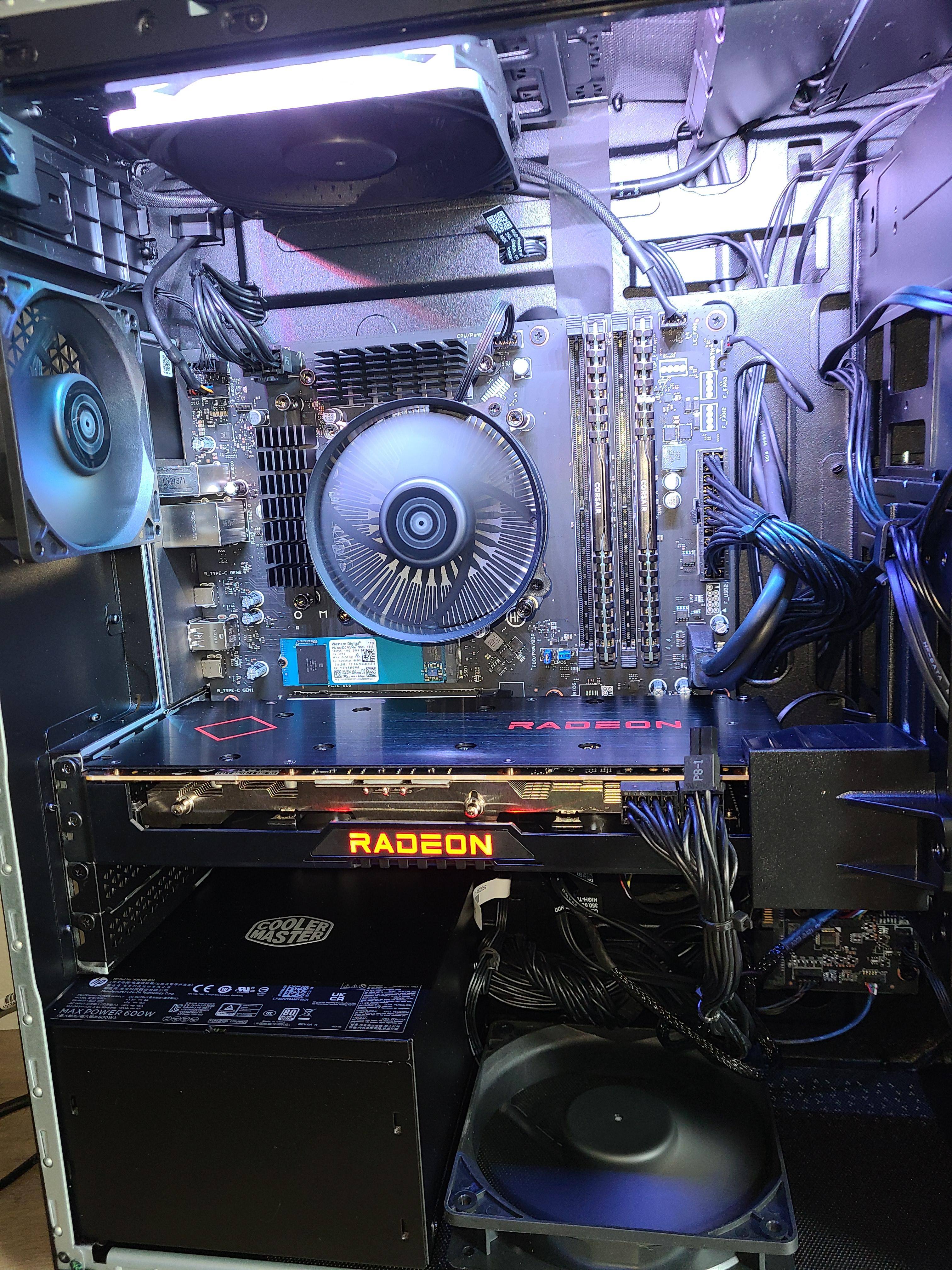 HP OMEN Gaming Desktop AMD Ryzen 7 5700G 16GB HyperX Memory