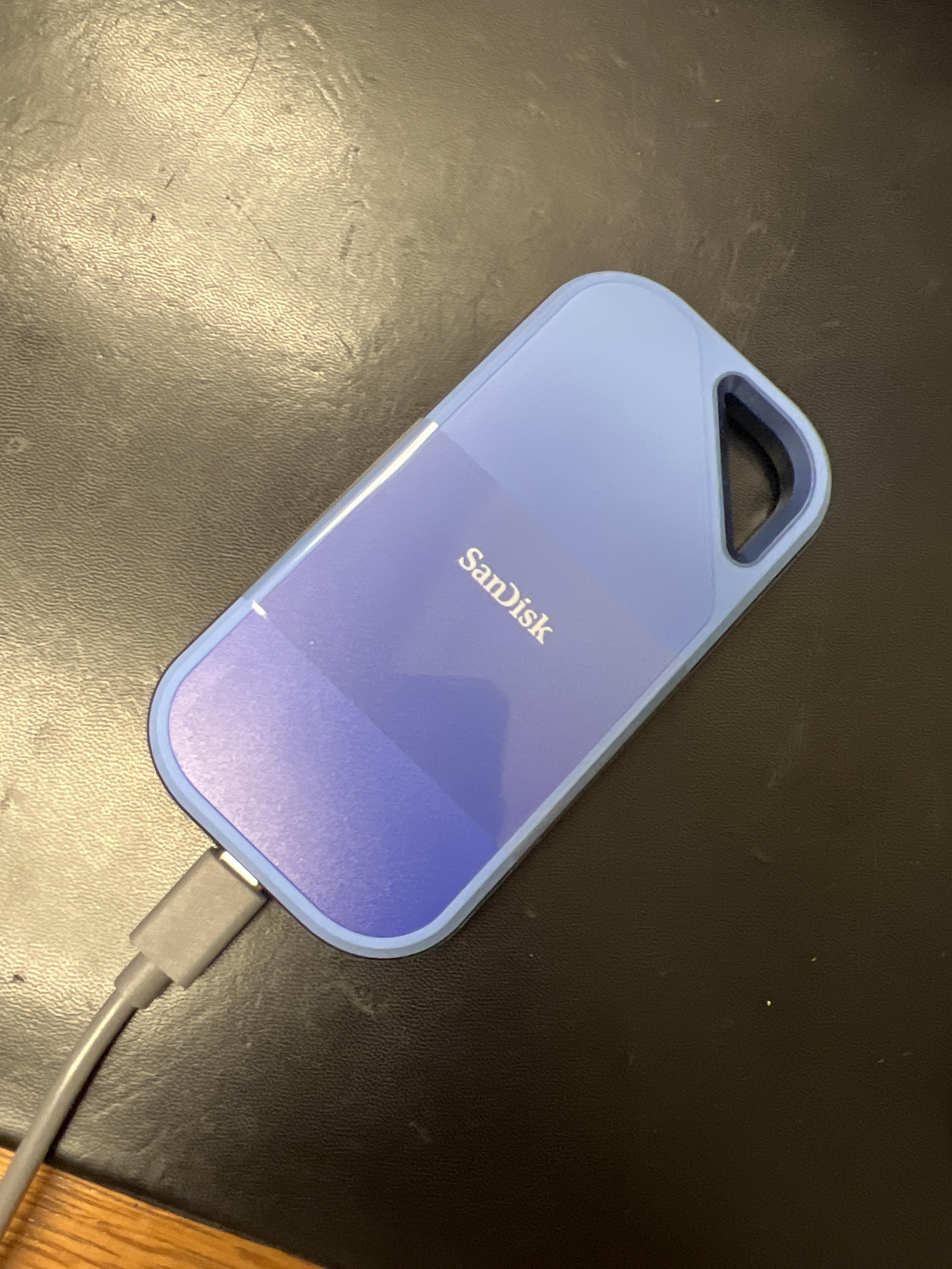 SANDISK Creator Pro 2TB Portable SSD Blue SDSSDE81C-2T00-G25