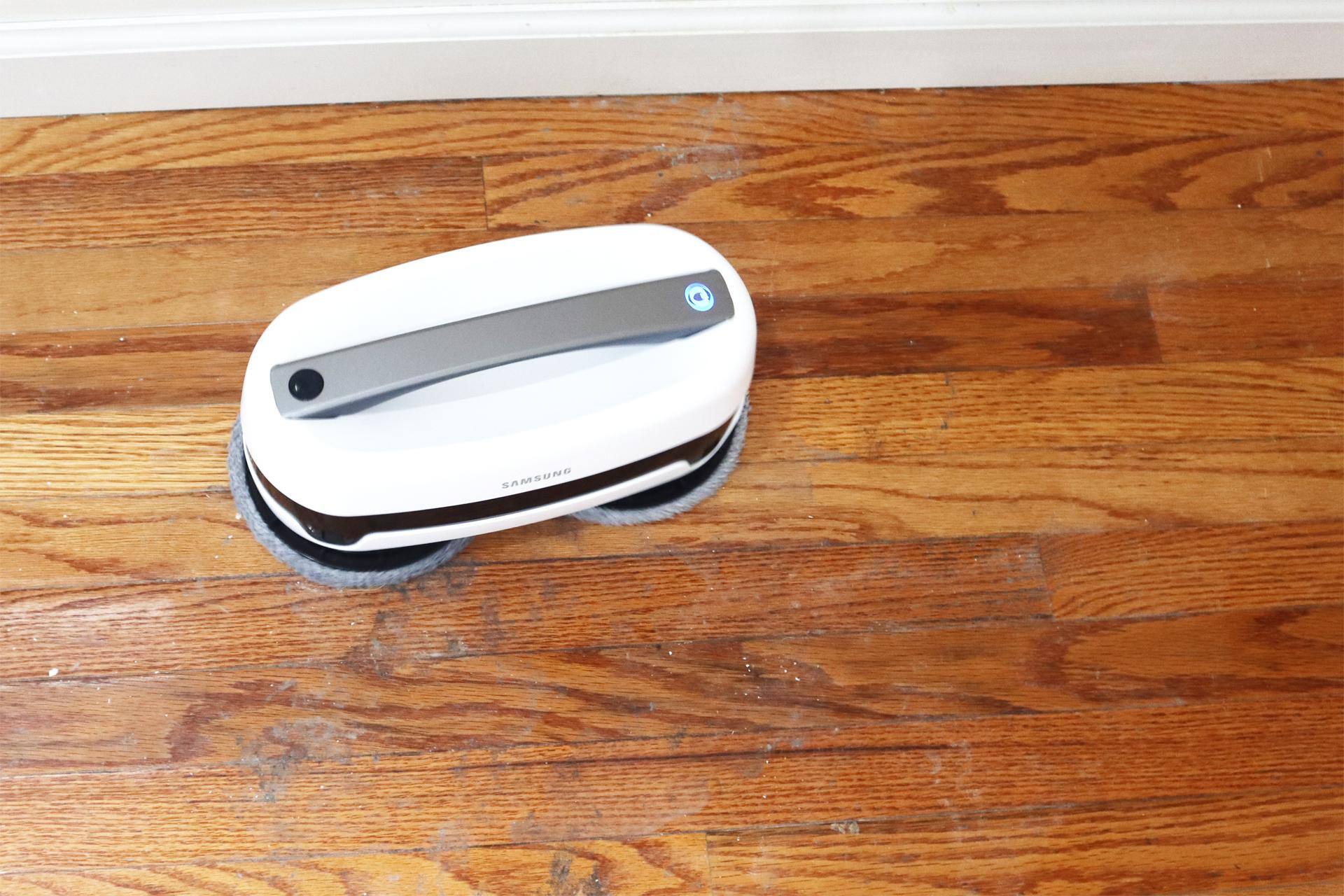 focus cleaning, click to load a larger version