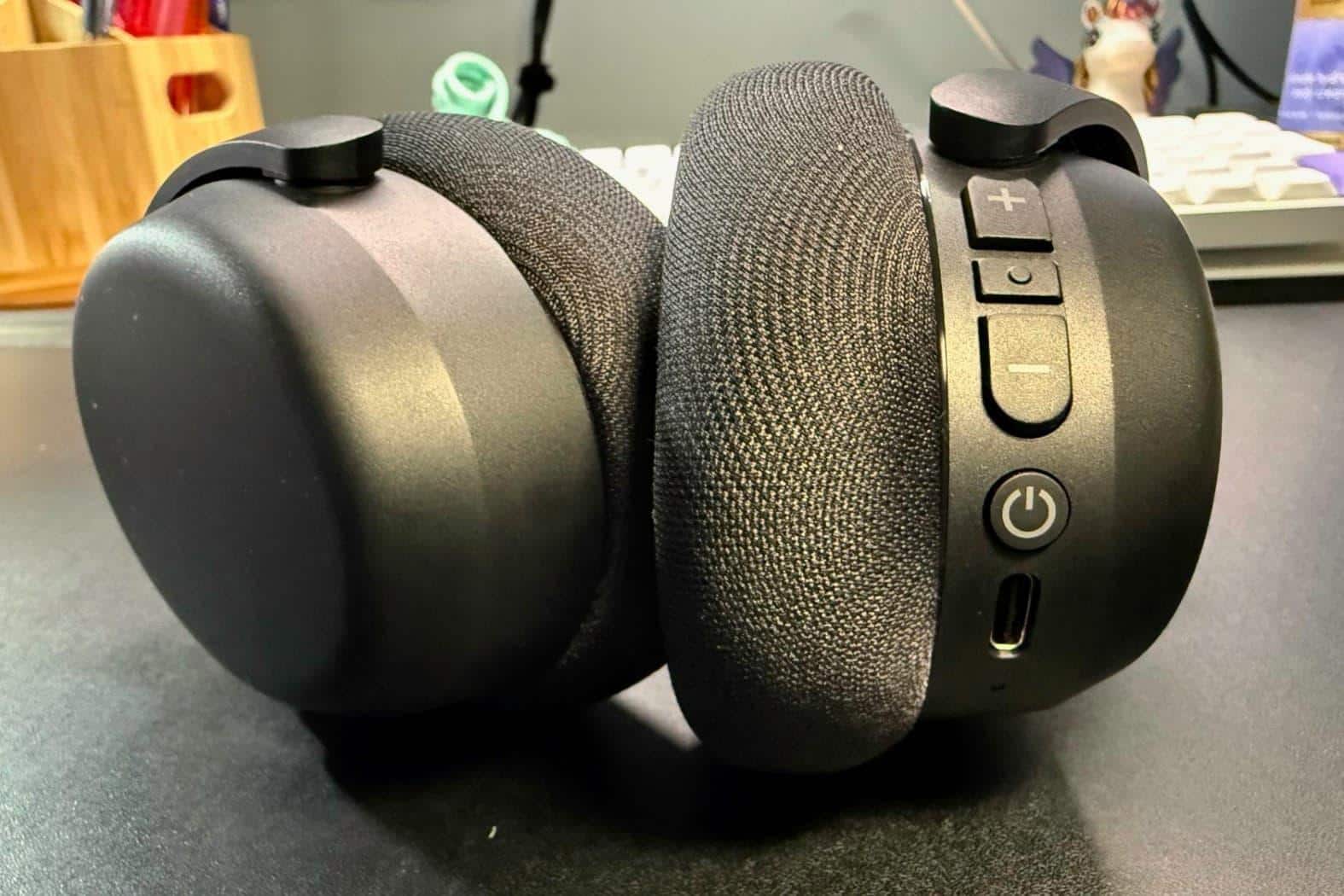 Sennheiser RS 275 TV Headphones. Wireless Bluetooth Headphone and