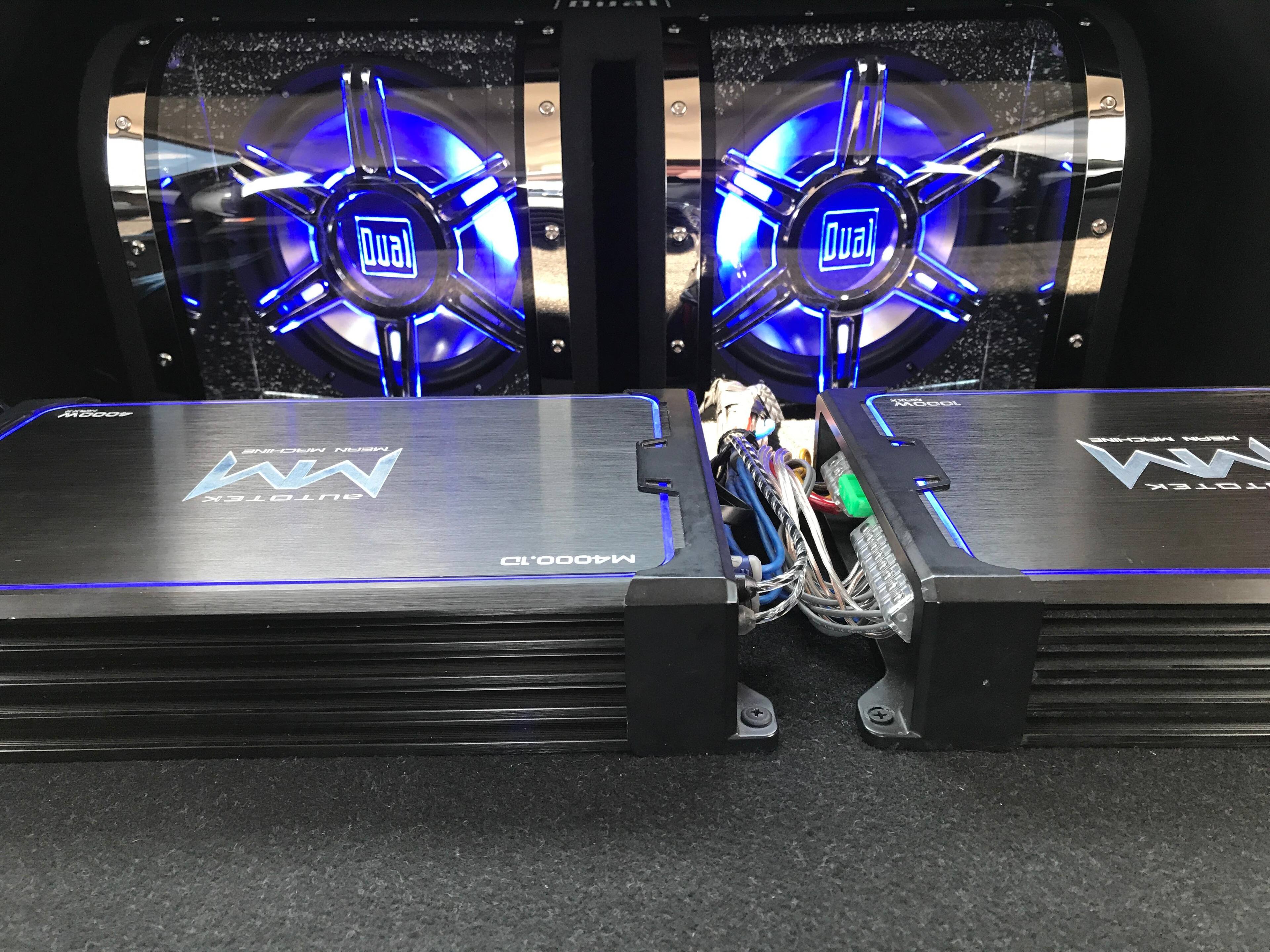 My setup with another 2 12" Audio Pipe BD3's in the back, click to load a larger version