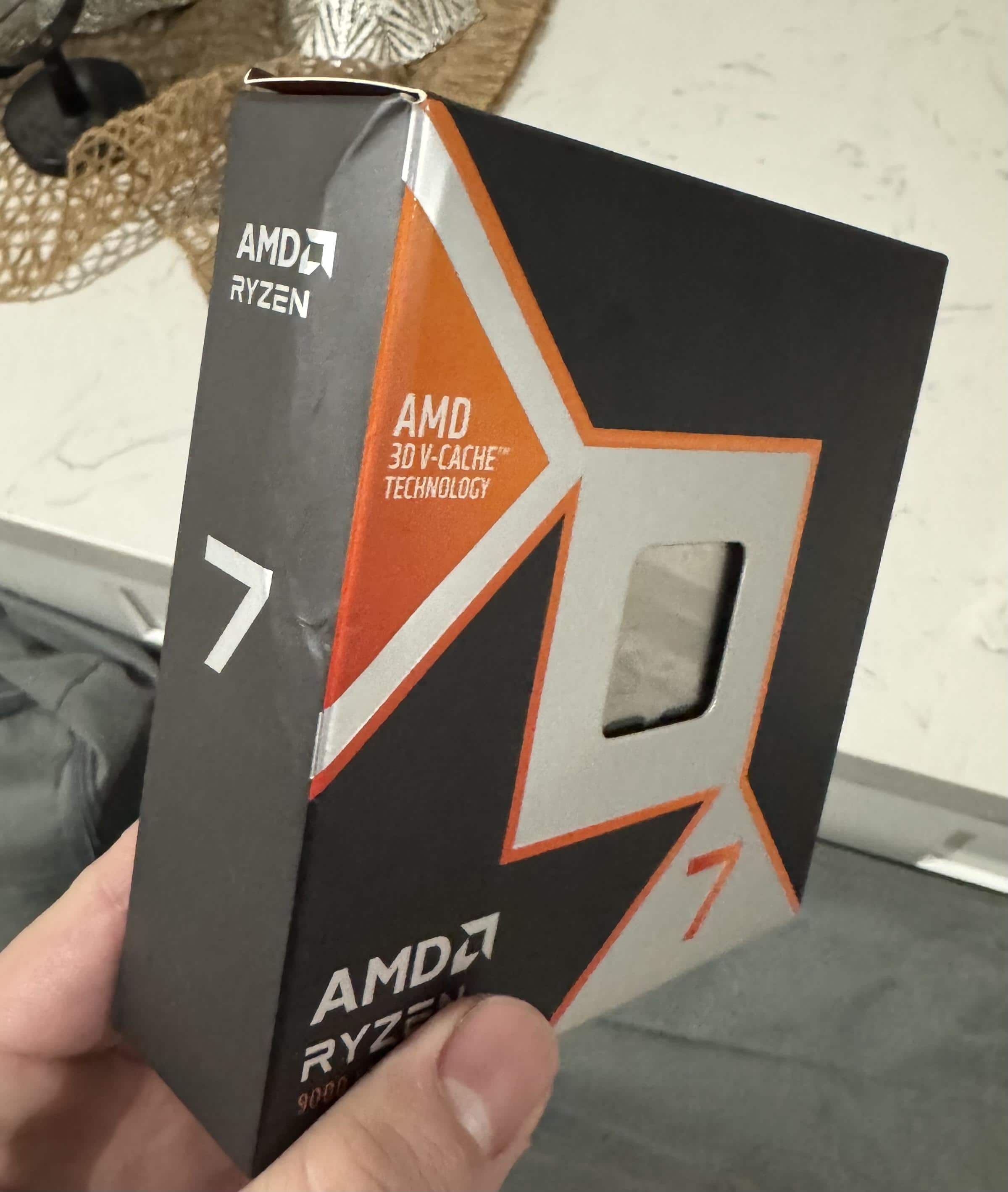 AMD Ryzen 7 9800X3D 8 Core 16 Thread 4.7 GHz (5.2 GHz Max AMD Ryzen 7 9800X3D 8 Core 16 Thread 4.7 GHz (5.2 GHz Max