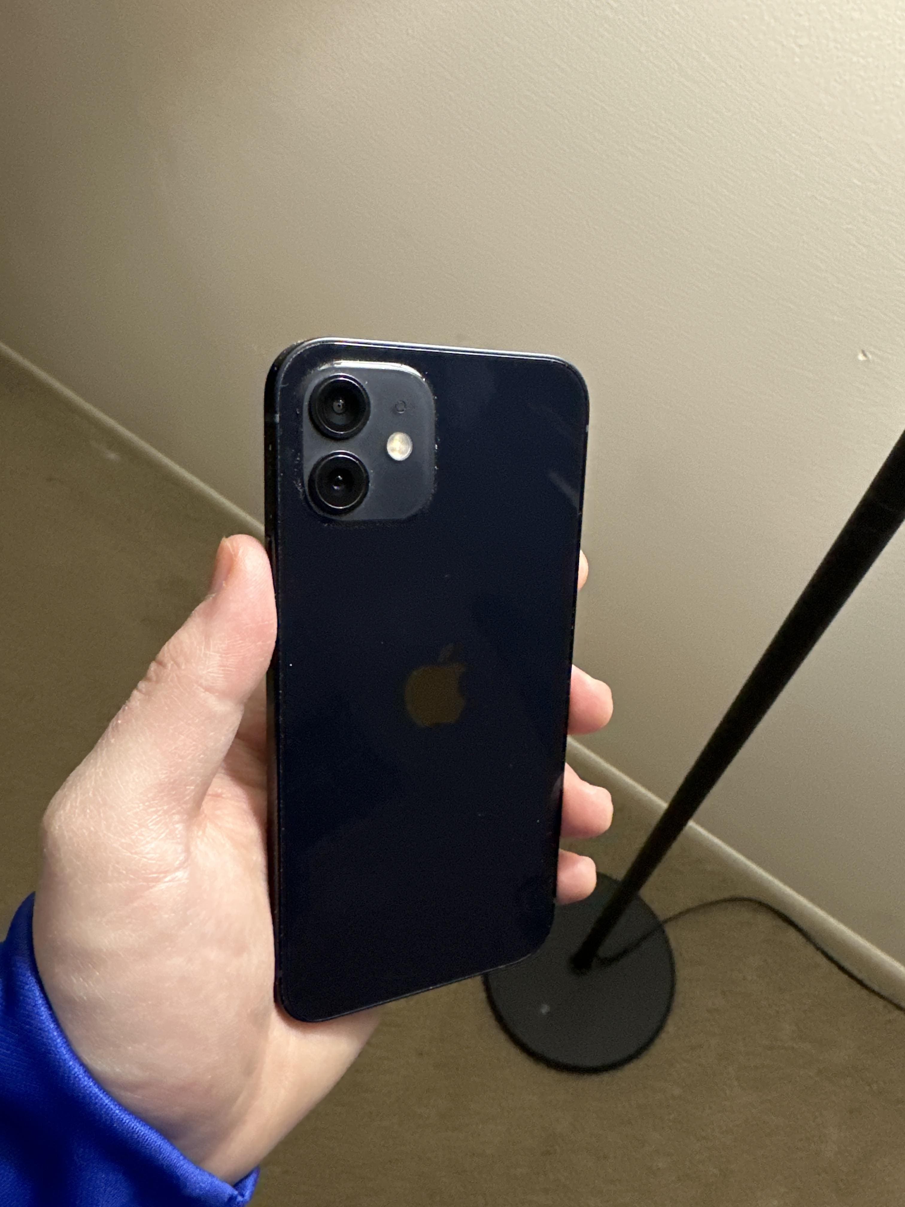 Apple Geek Squad Certified Refurbished iPhone 12 5G 64GB (Unlocked