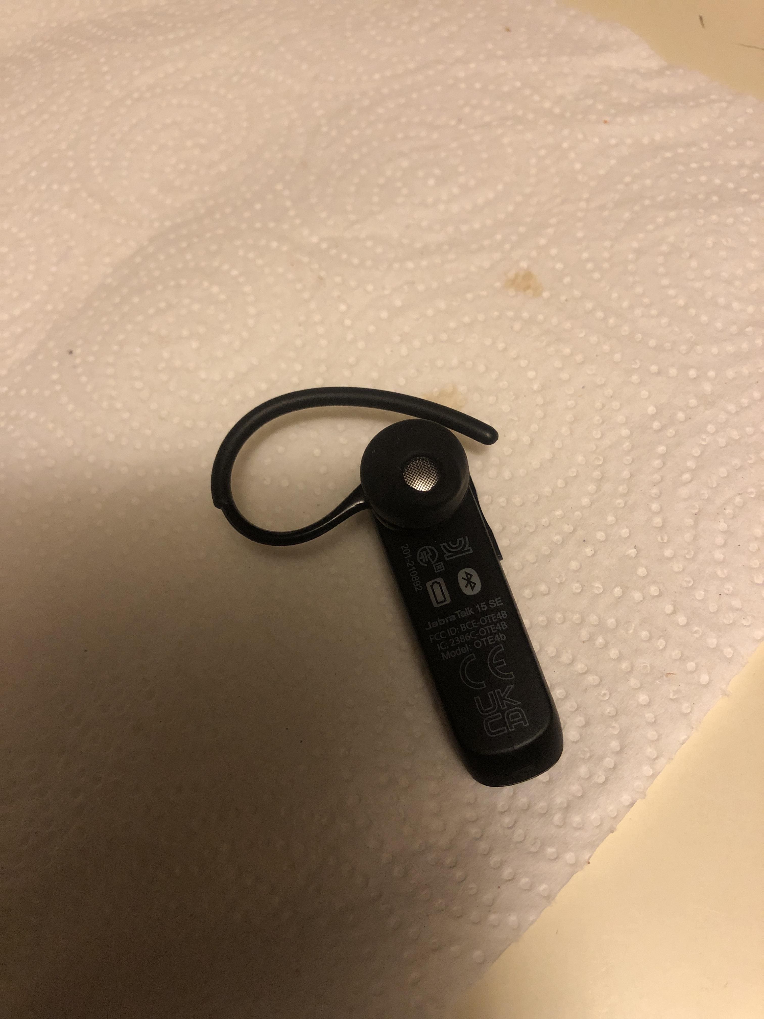Jabra Talk 15 SE ブラック　新品 Amazon.com: Jabra Talk 15 Bluetooth Headset for Hands-Free