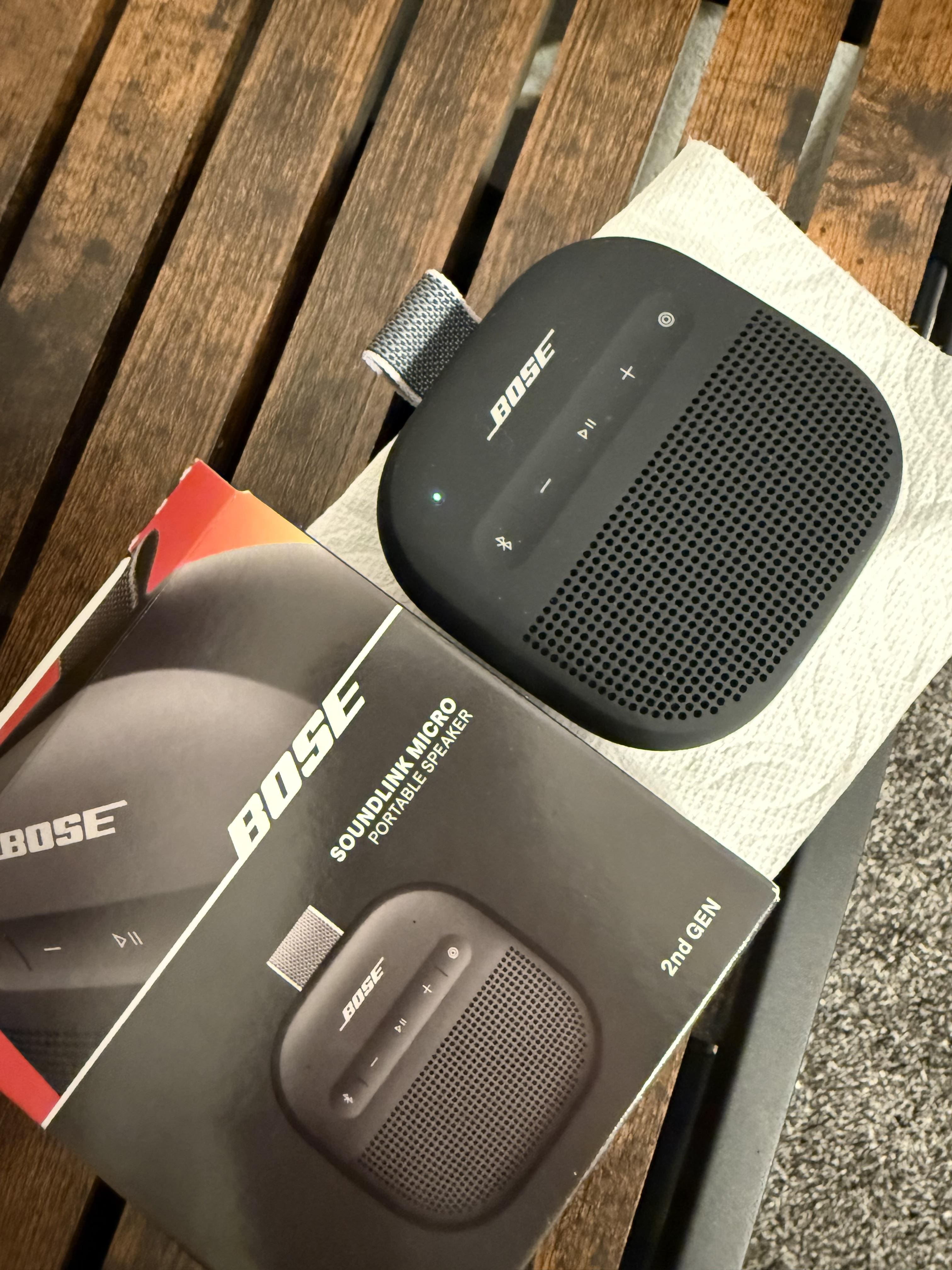 Bose SoundLink Micro Portable Bluetooth Speaker (2nd Gen) Black