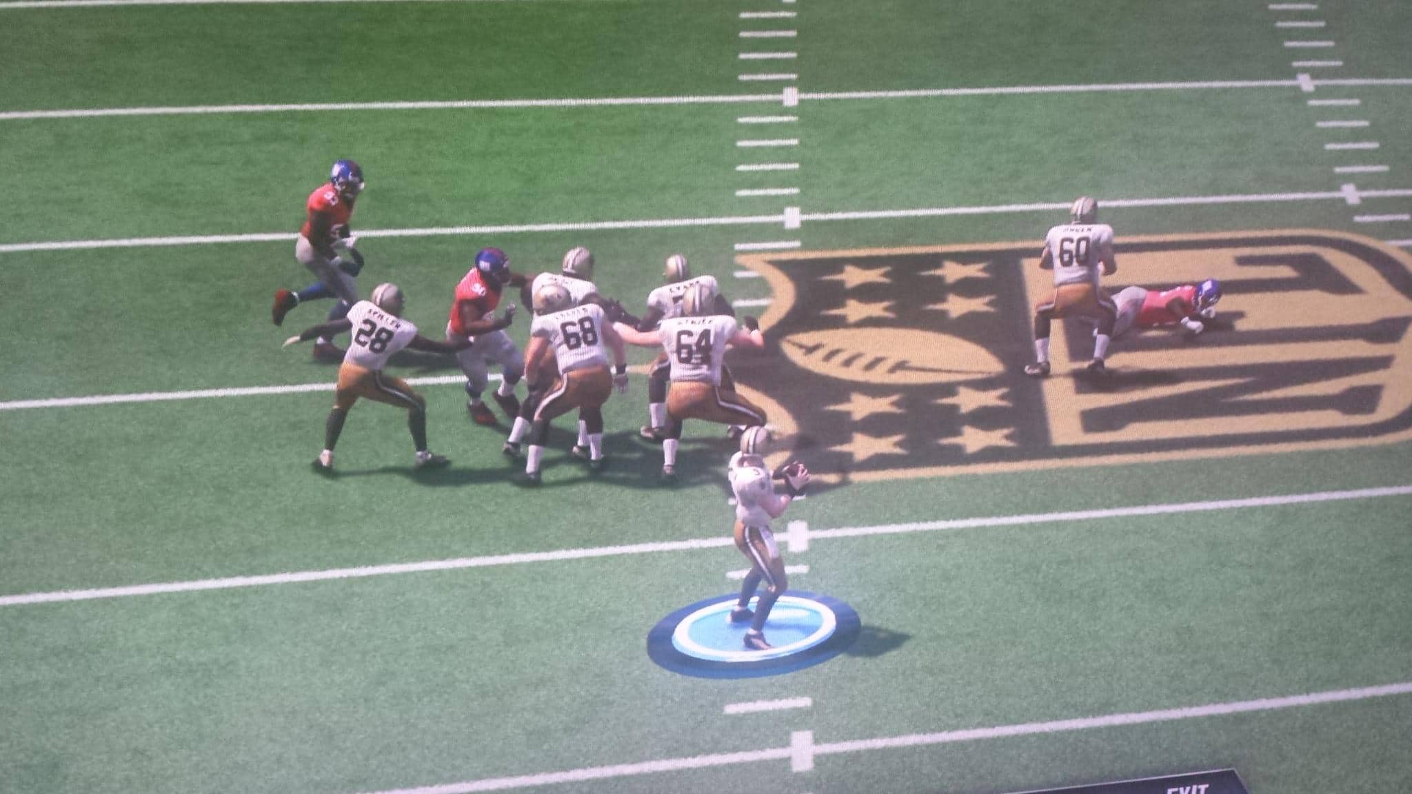 defender got through in 3 seconds lol. 5 can't hold 1 smh, click to load a larger version