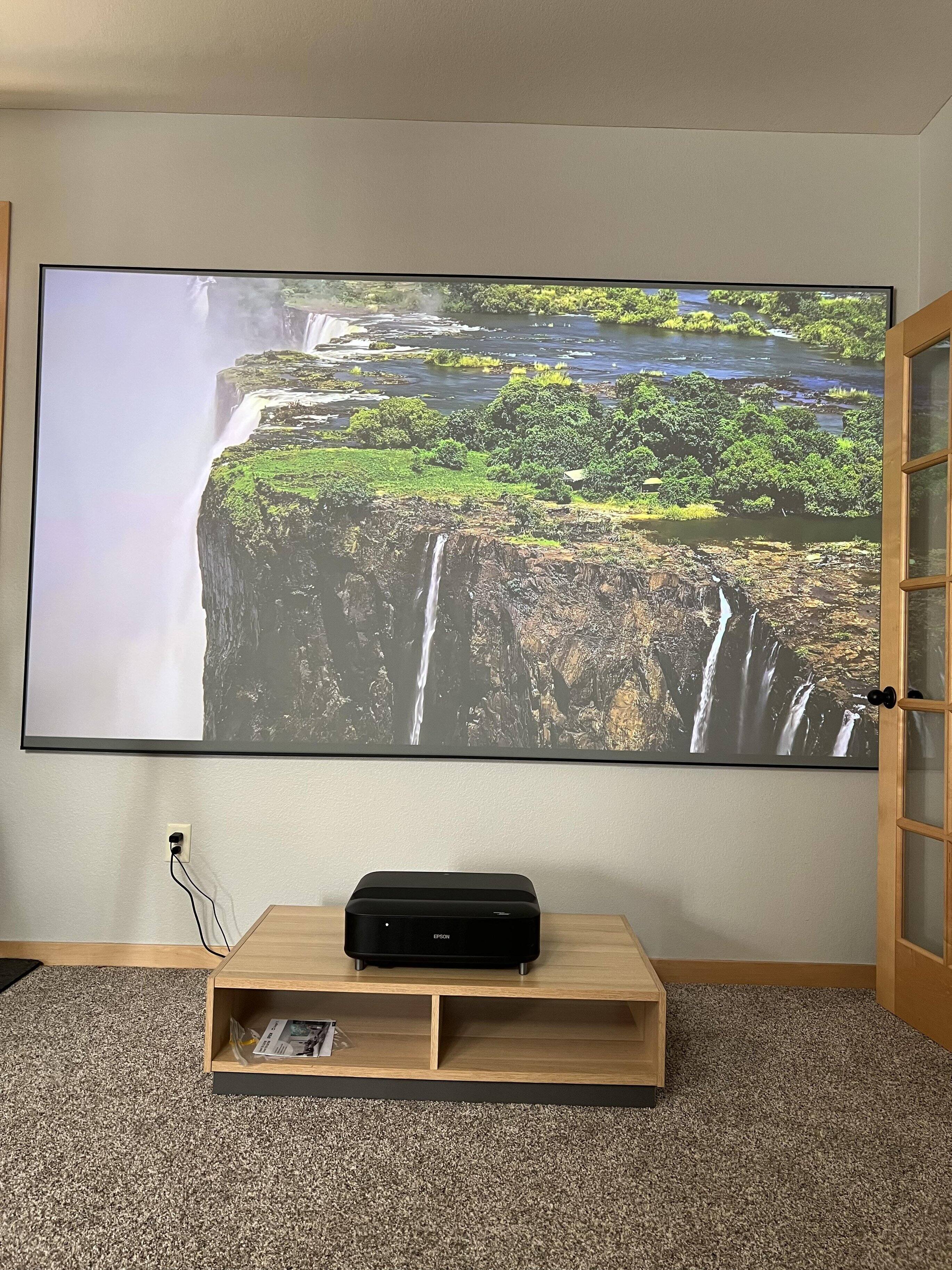 projector in daylight, click to load a larger version