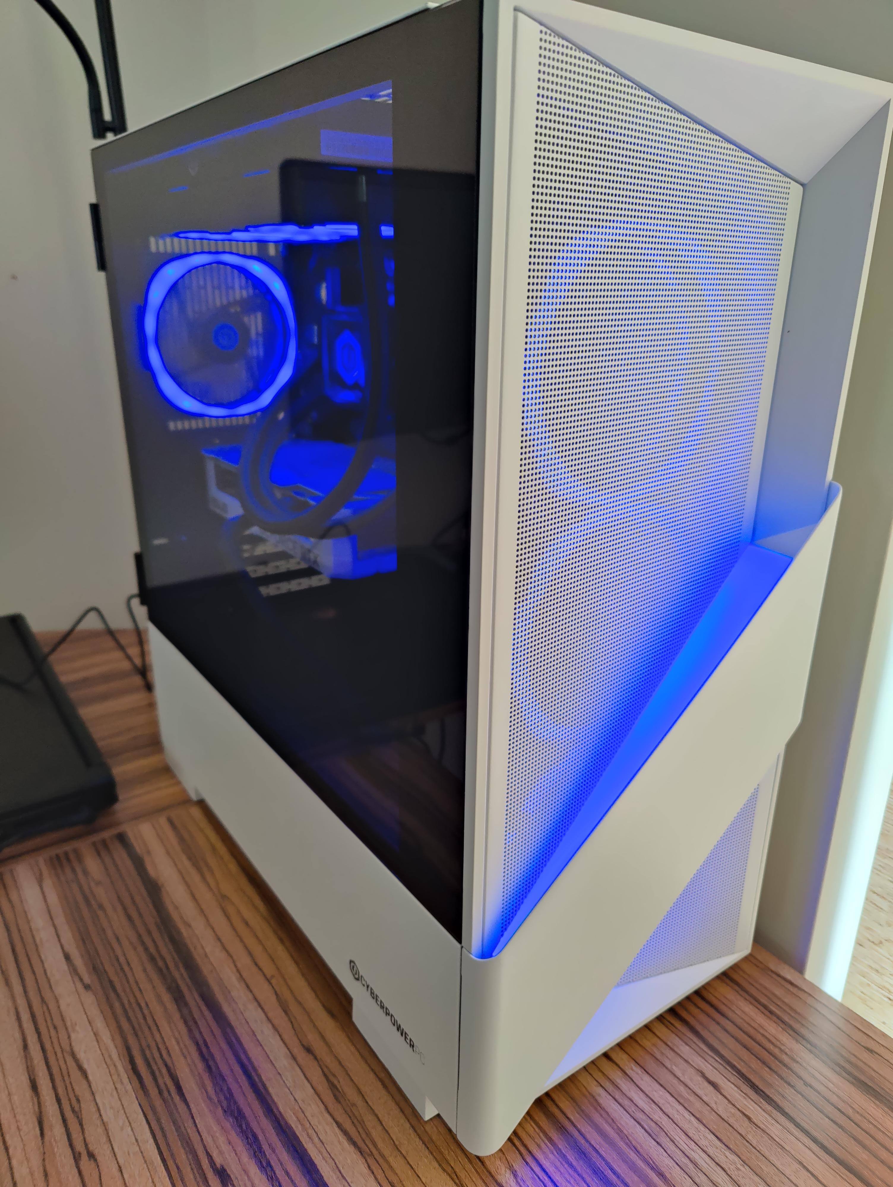 CyberPowerPC Gamer Supreme Gaming Desktop AMD Ryzen 7 7800X3D 32GB