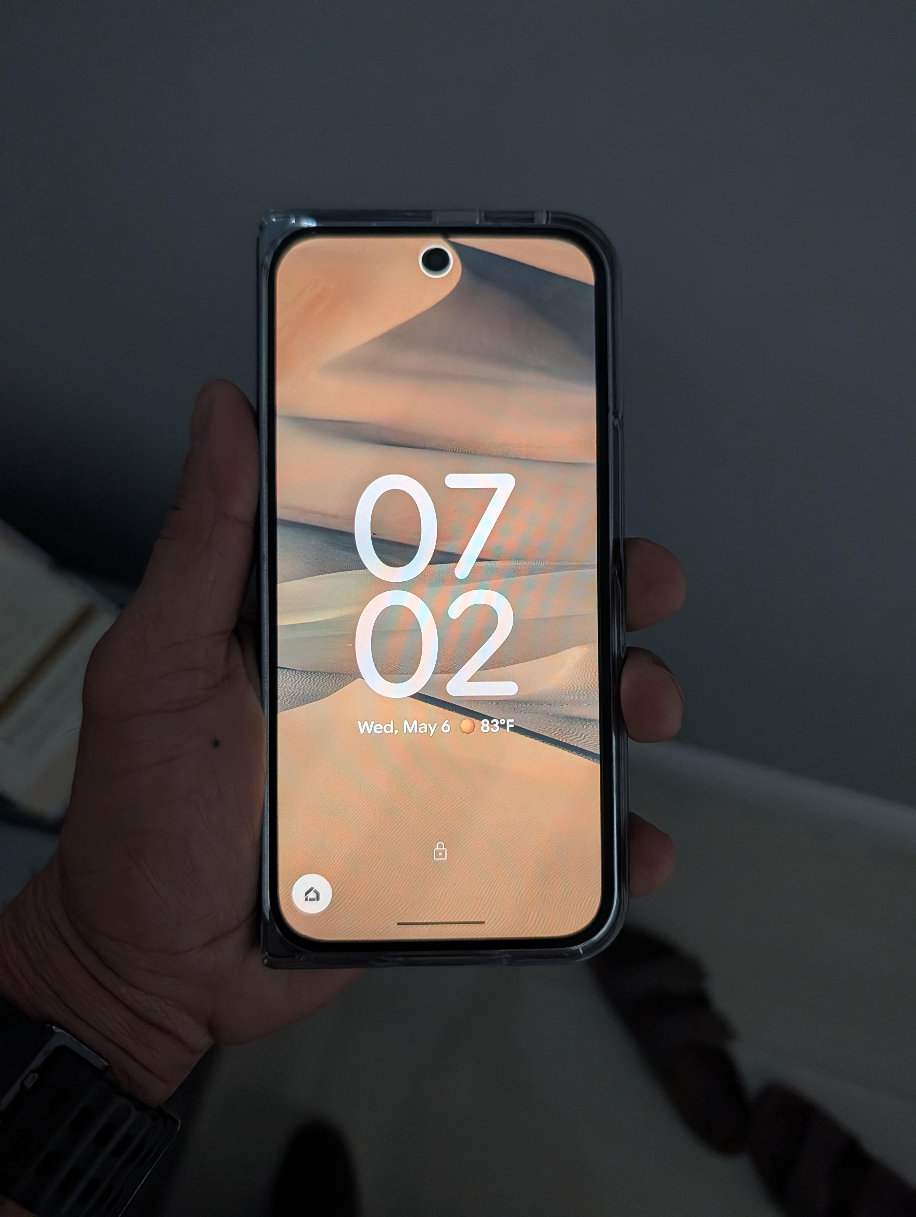 Google Pixel 10 Pro Fold 256GB (Unlocked) Moonstone GA10091-US