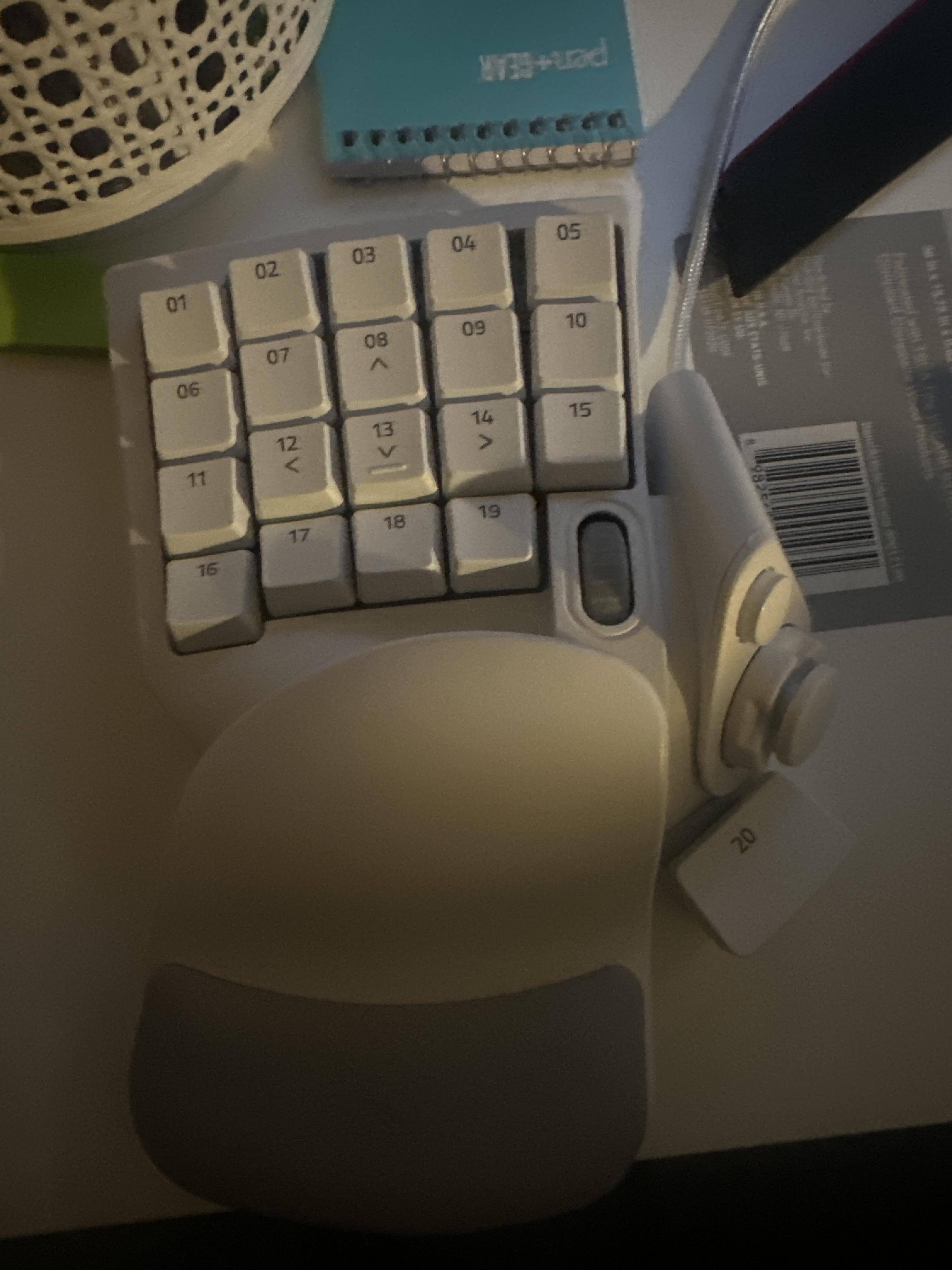 RAZER TARTARUS PRO ホワイト Amazon.com: Razer Tartarus Pro Gaming Keypad: Analog-Optical