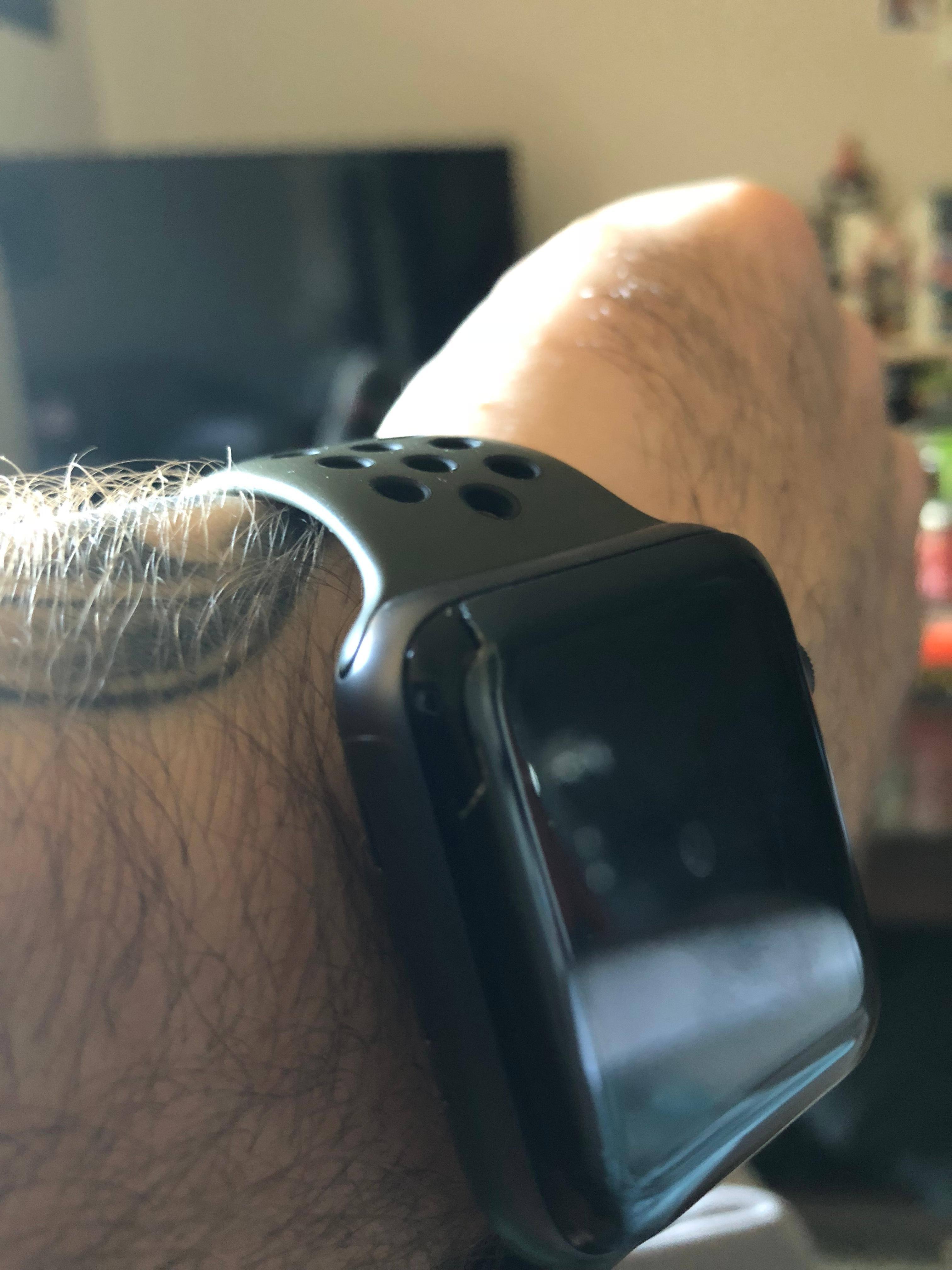 Showing the corner of the watch., click to load a larger version