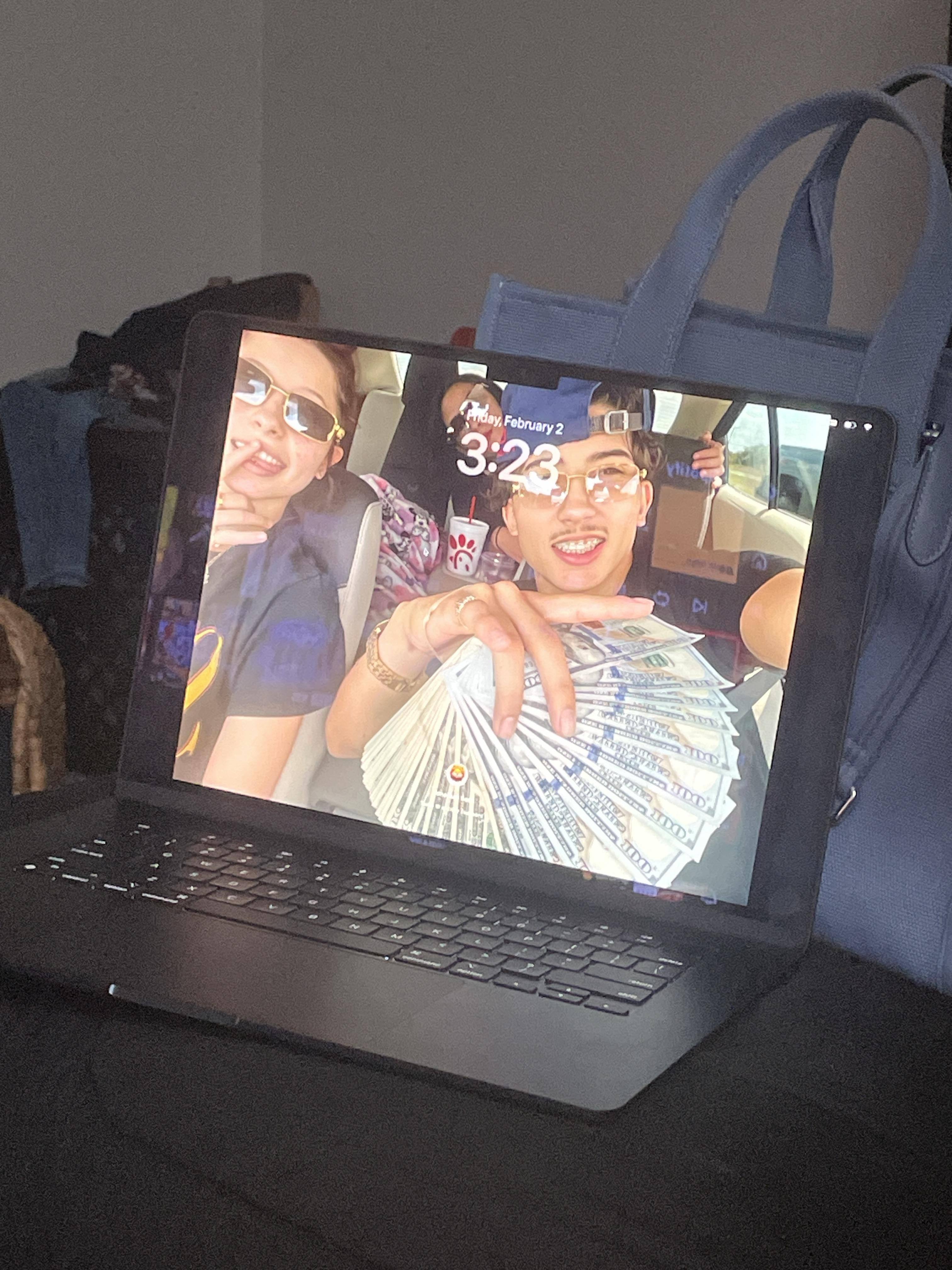 Customer provided, click to load a larger version