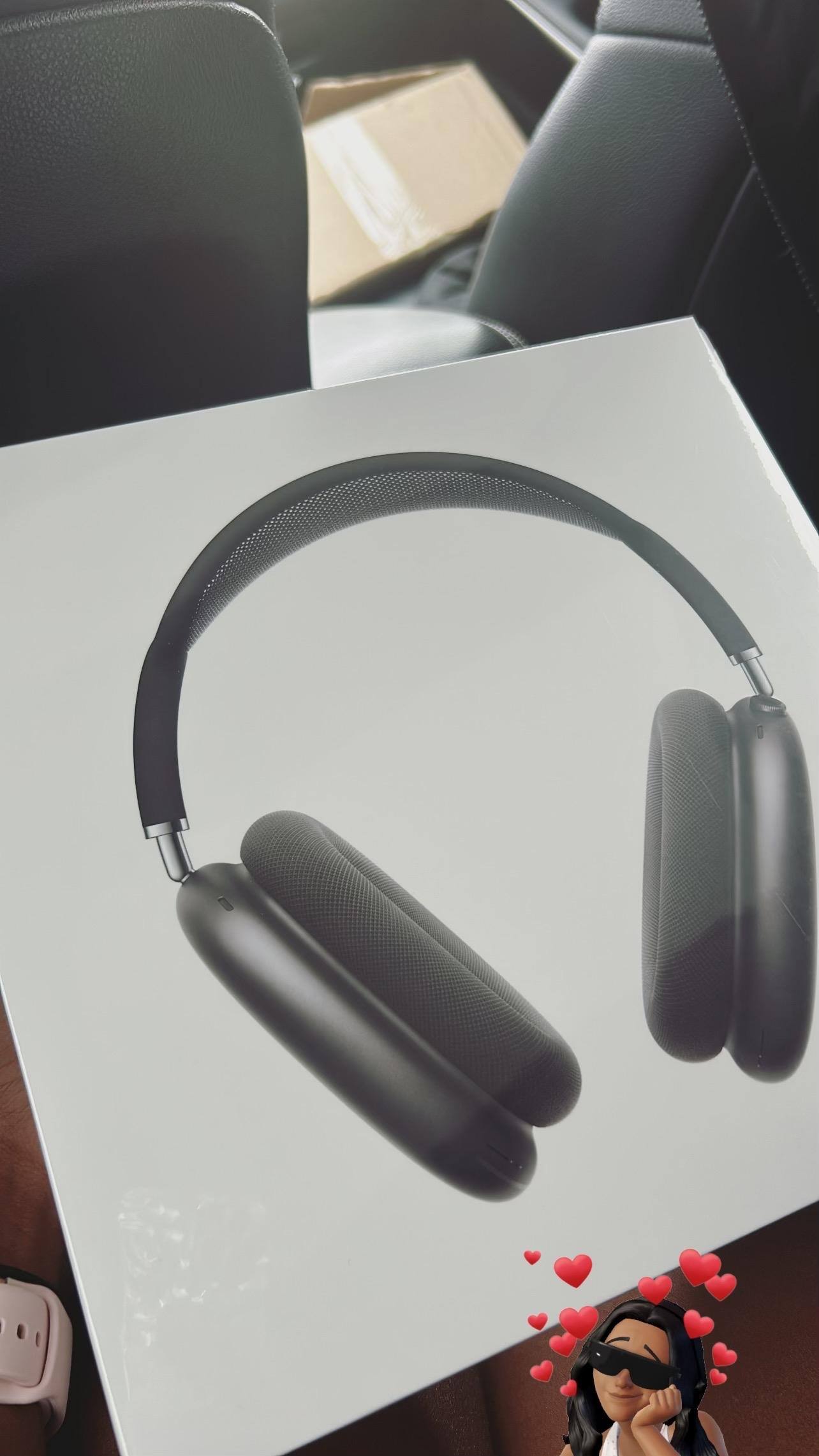 Customer provided, click to load a larger version