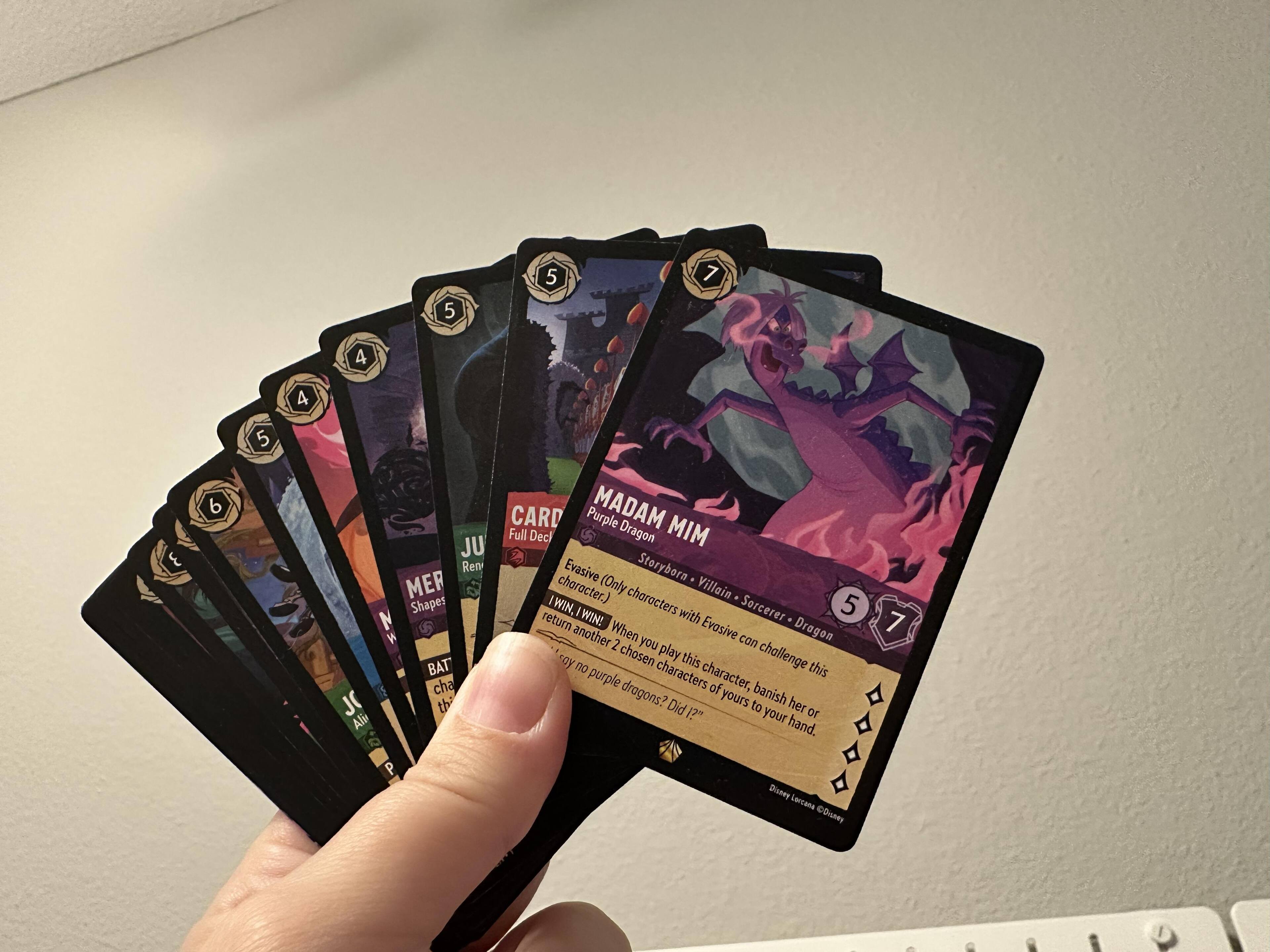 shop deals on mtg final fantasy commander deck Magic: The Gathering: Final Fantasy Collector Commander Deck – Asmodee UK main image 0