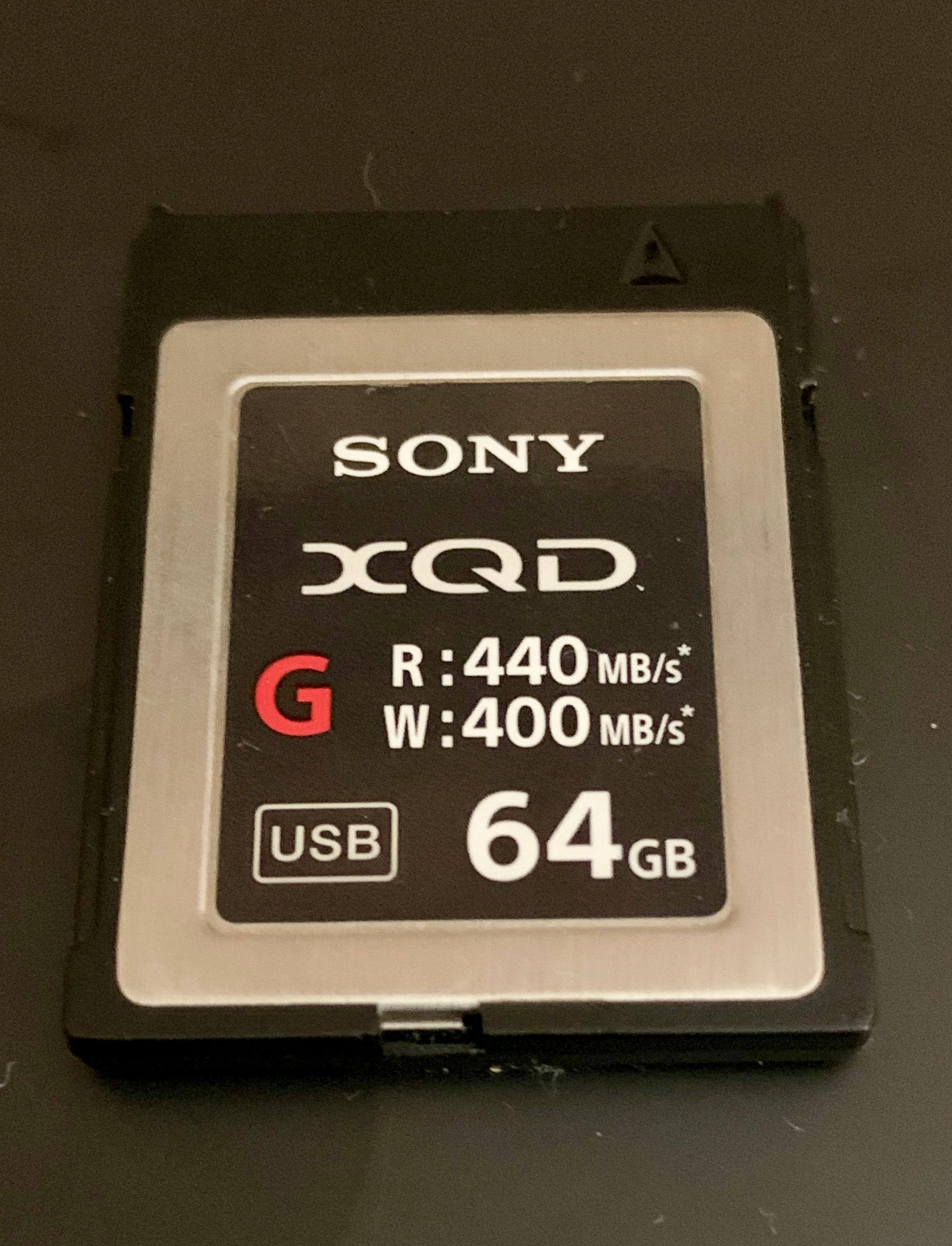 Already broken a factory defect, click to load a larger version