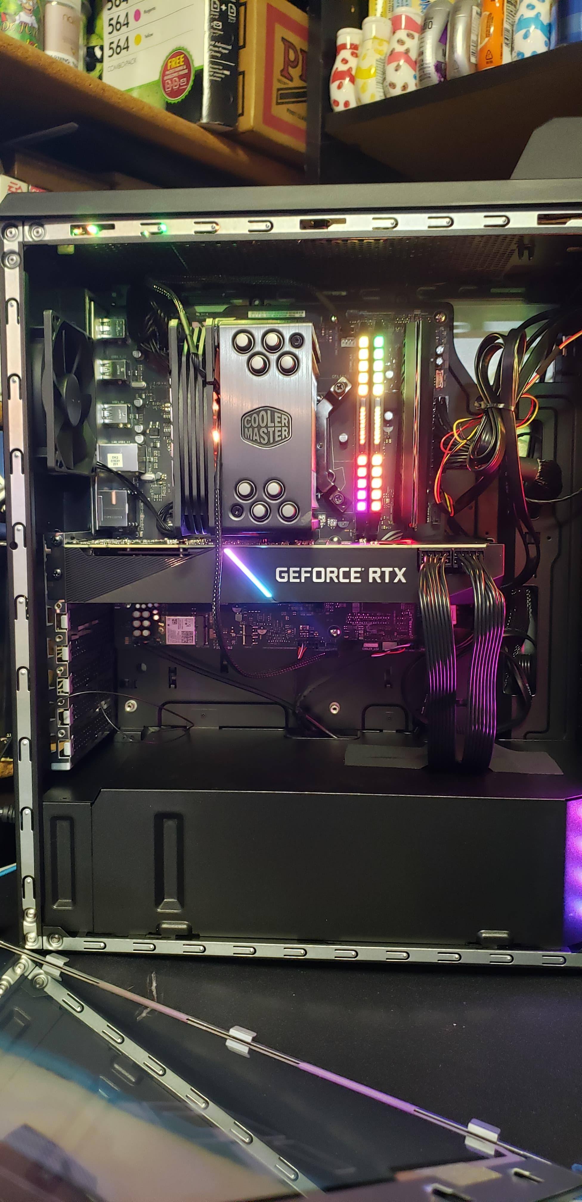 ASUS ROG Gaming Desktop Intel Core i7 9700K 16GB Memory NVIDIA 