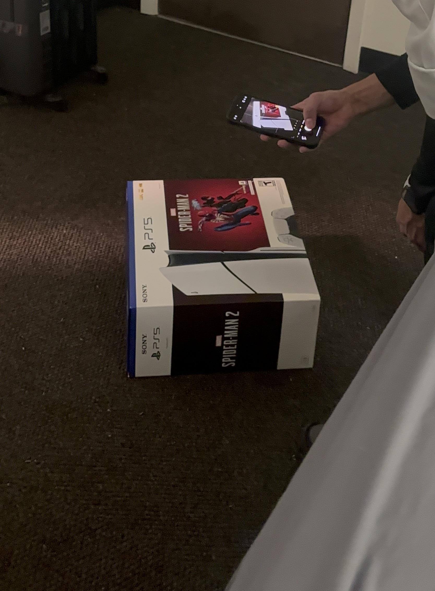 Customer provided, click to load a larger version