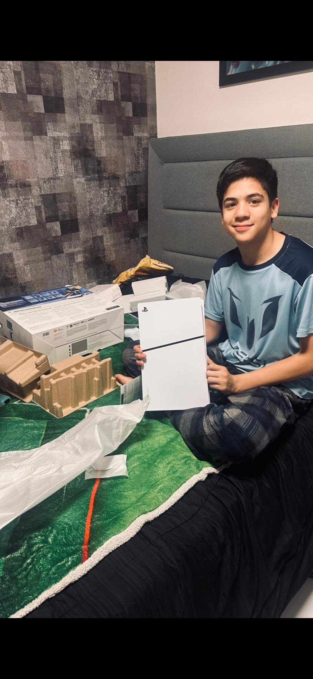 Customer provided, click to load a larger version