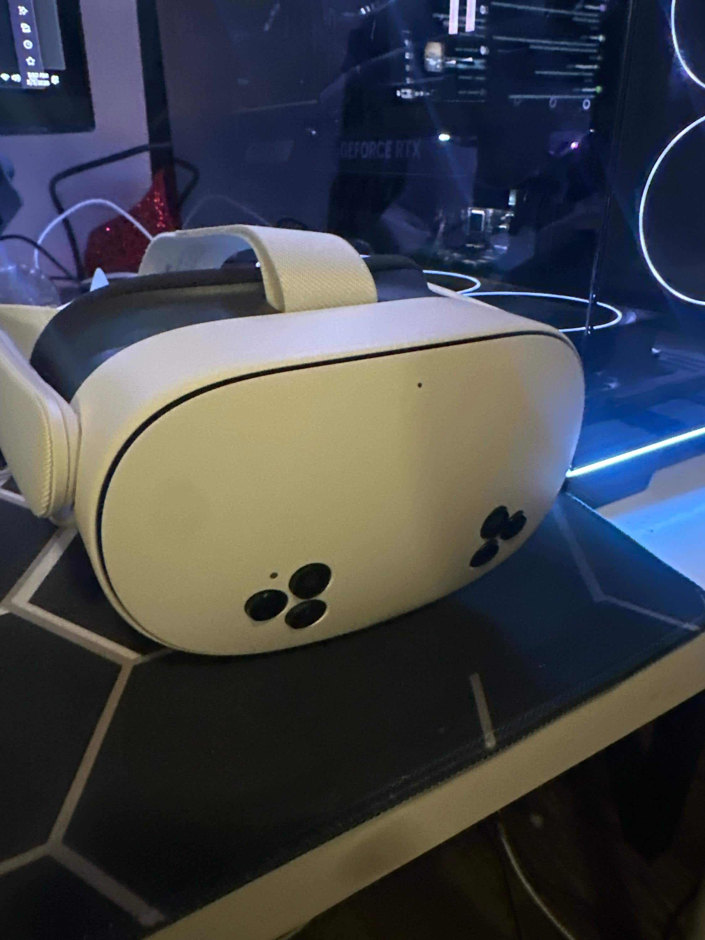 Meta Quest 3S 128GB | Virtual Reality Headset Without Wires