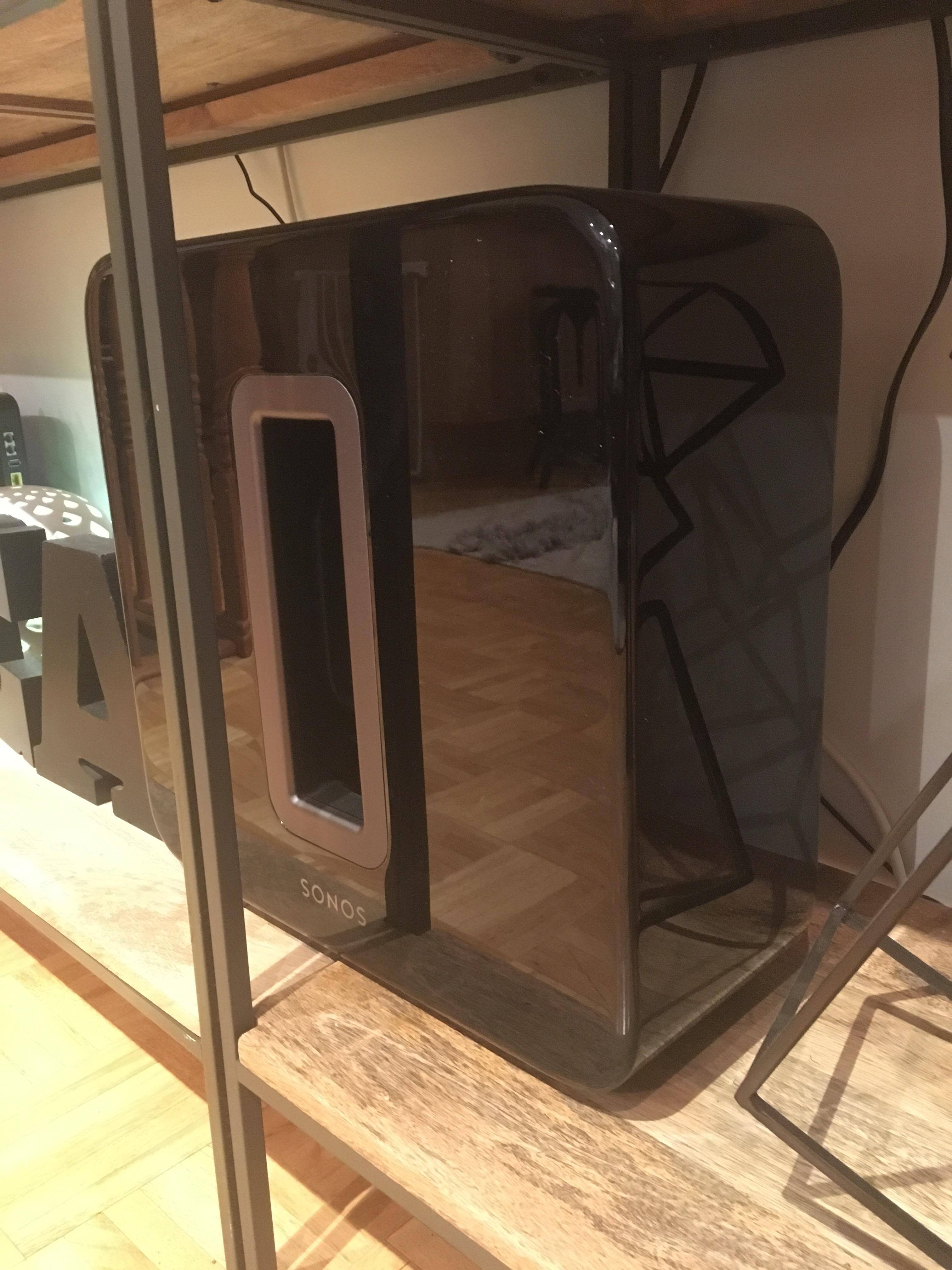 Sub on a shelf - no rattle!, click to load a larger version