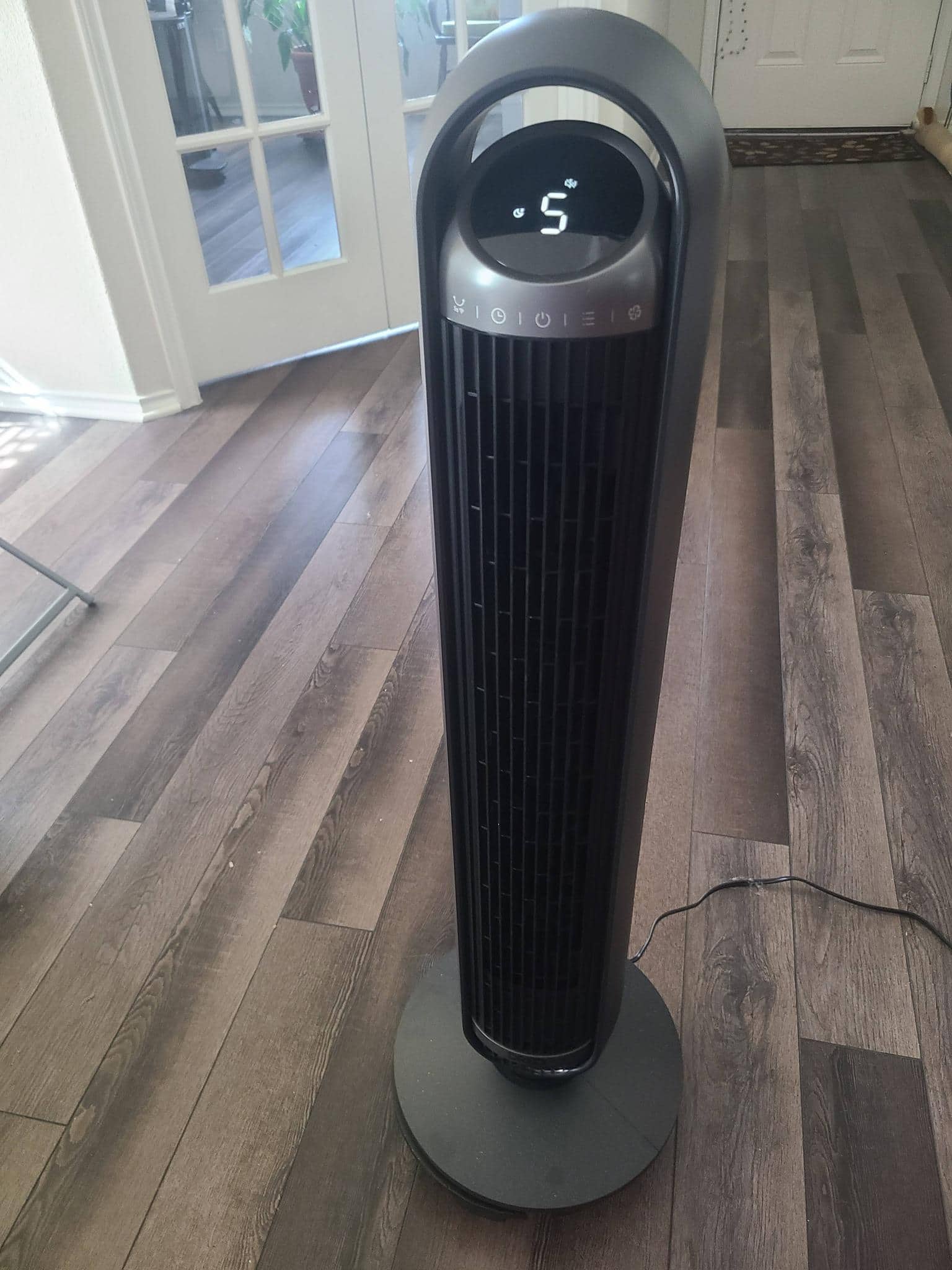 DREO 27ft/s Velocity Quiet Floor Fan, 90° Oscillation, 8 Speeds