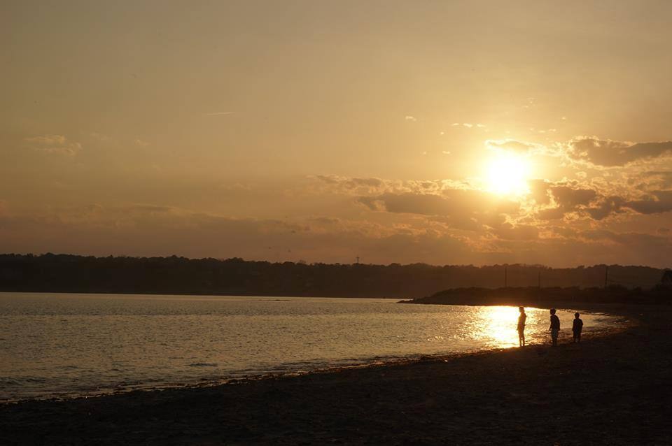 Sony A7K jpeg, this was the first camera that I mentioned, and you may be able to see the dots, but I like the photo so I included it here., click to load a larger version