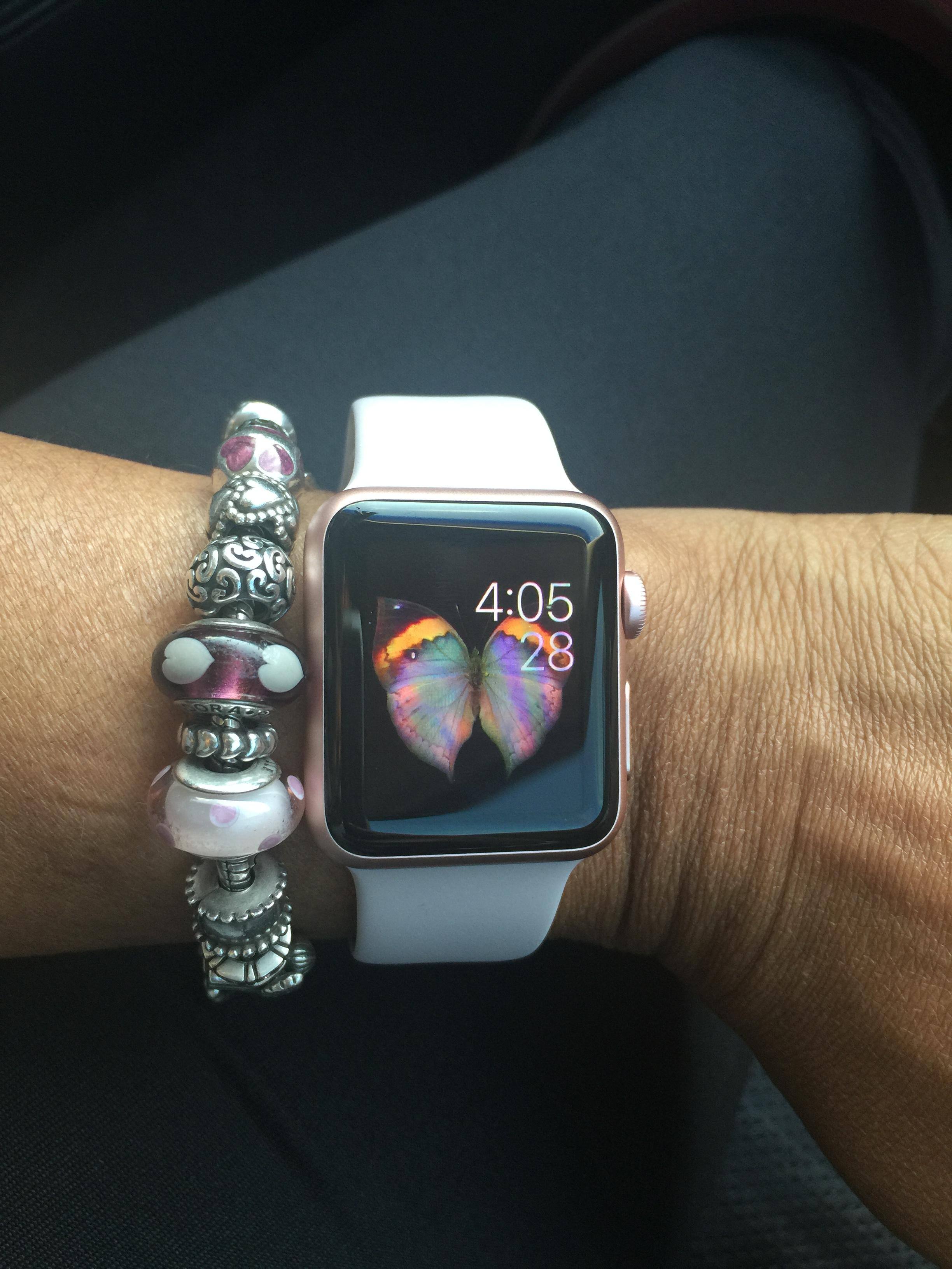 Apple Watch - Apple Watch SPORT シルバー 38mm Amazon.com: Apple Watch SE (GPS + Cellular, 40mm) - Silver