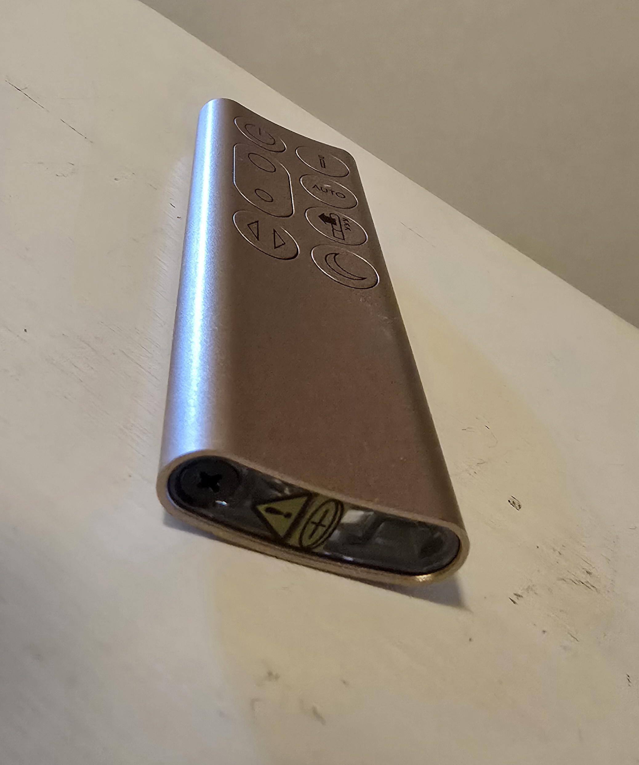 Remote showing base, click to load a larger version