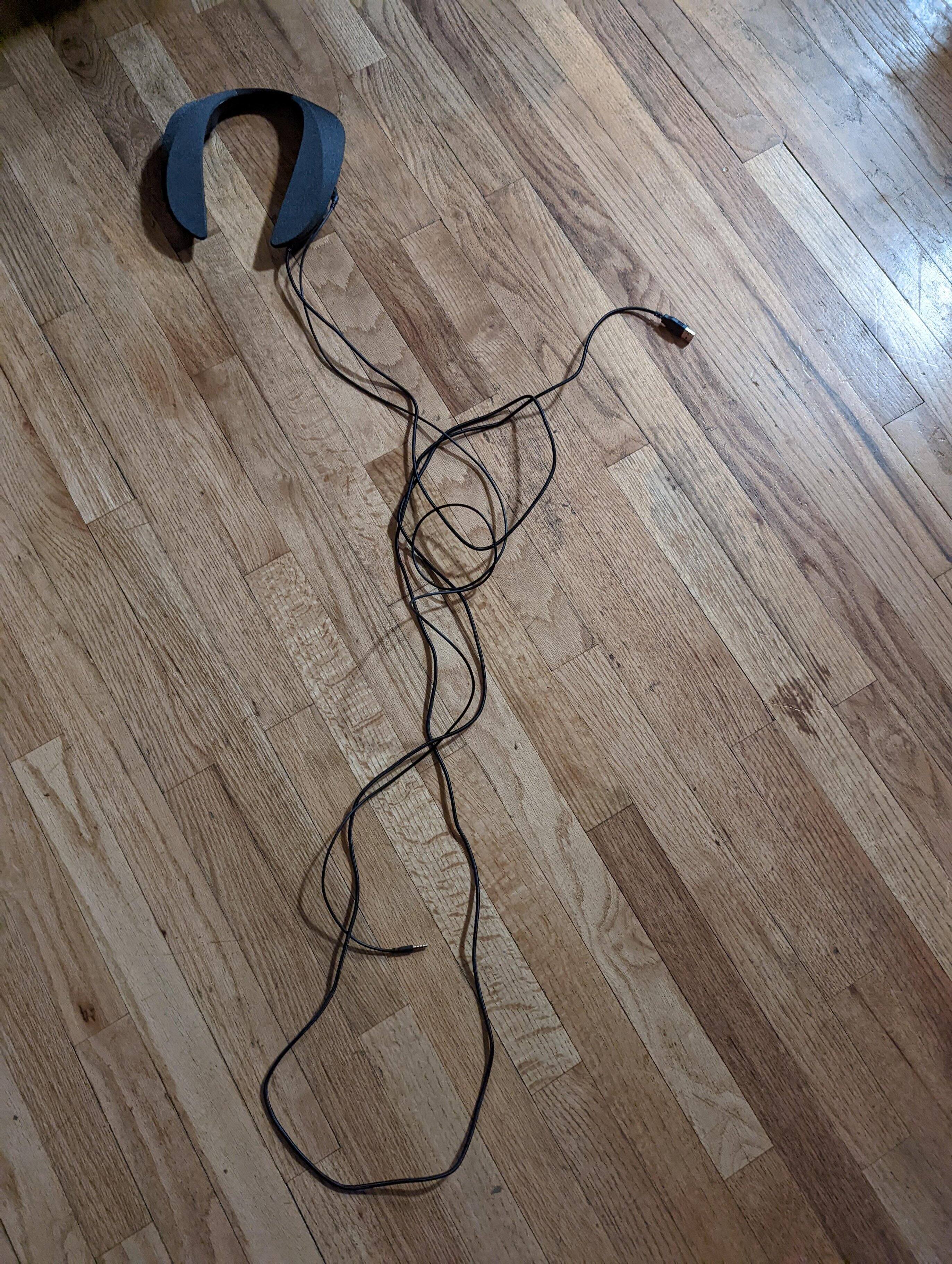 That's one long freakin' cable!, click to load a larger version