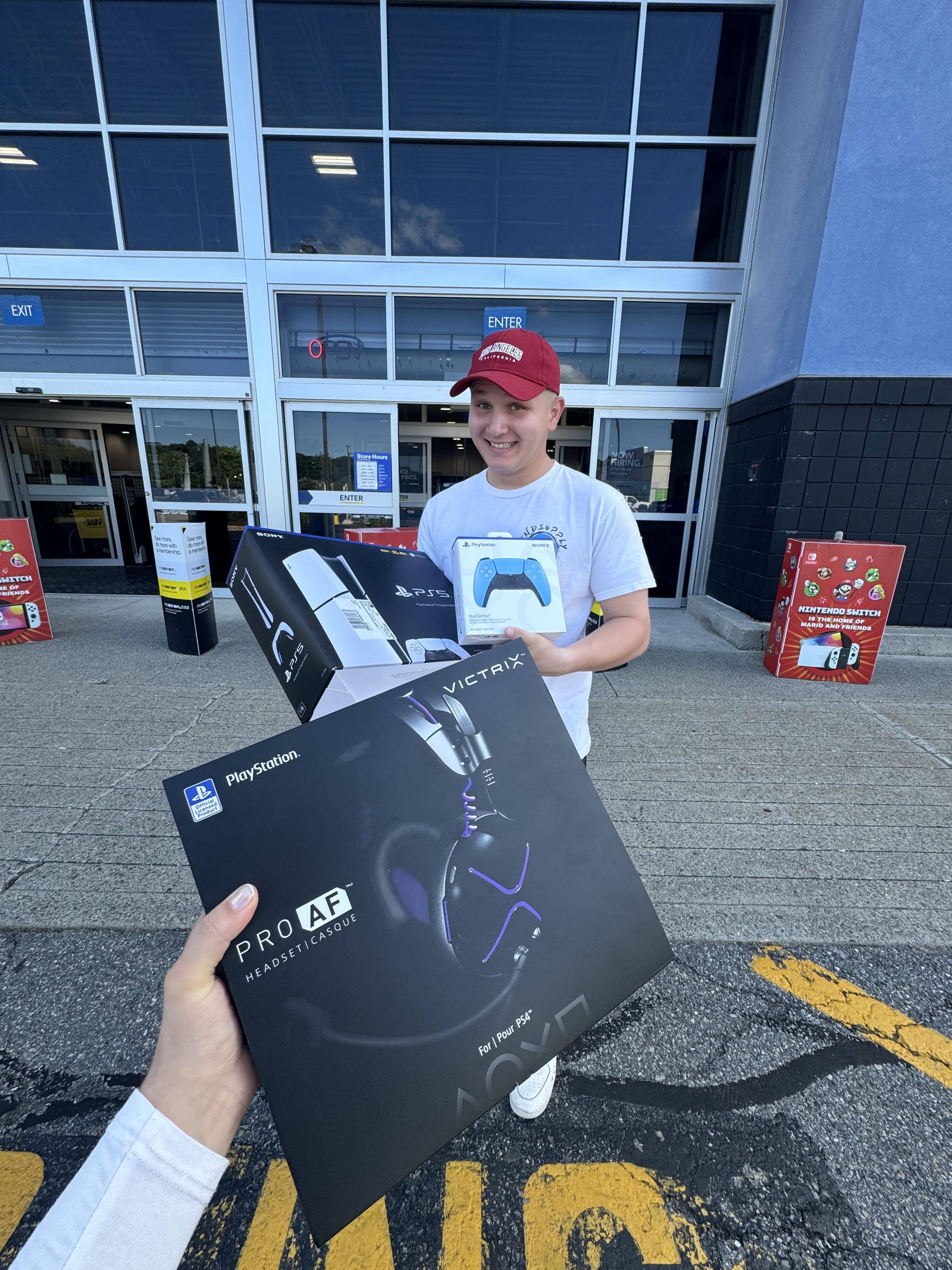 Customer provided, click to load a larger version