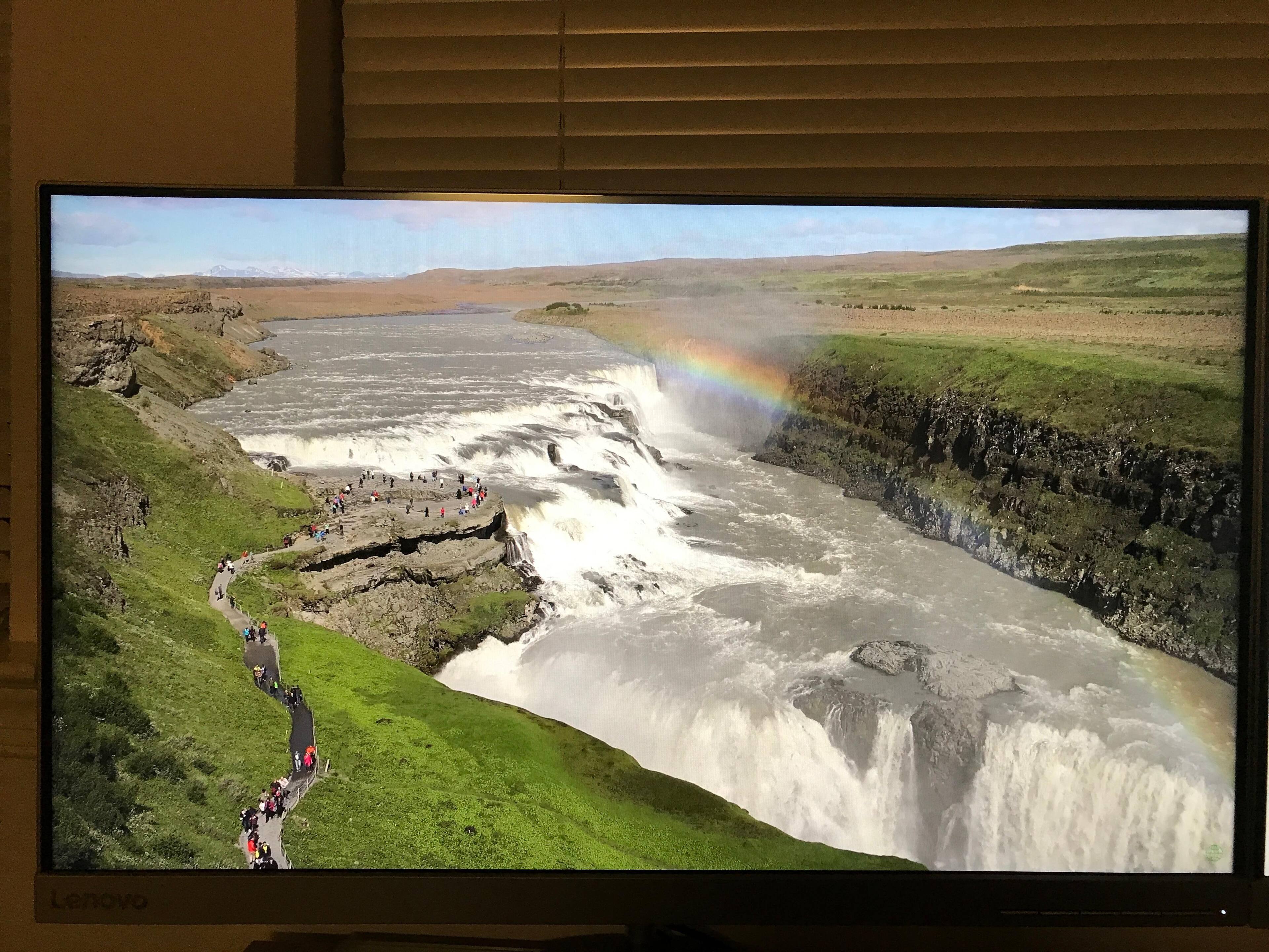 4K Video Playing on Youtube, click to load a larger version