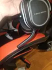 Mic flips up and down- You can use it for calls as well, click to load a larger version