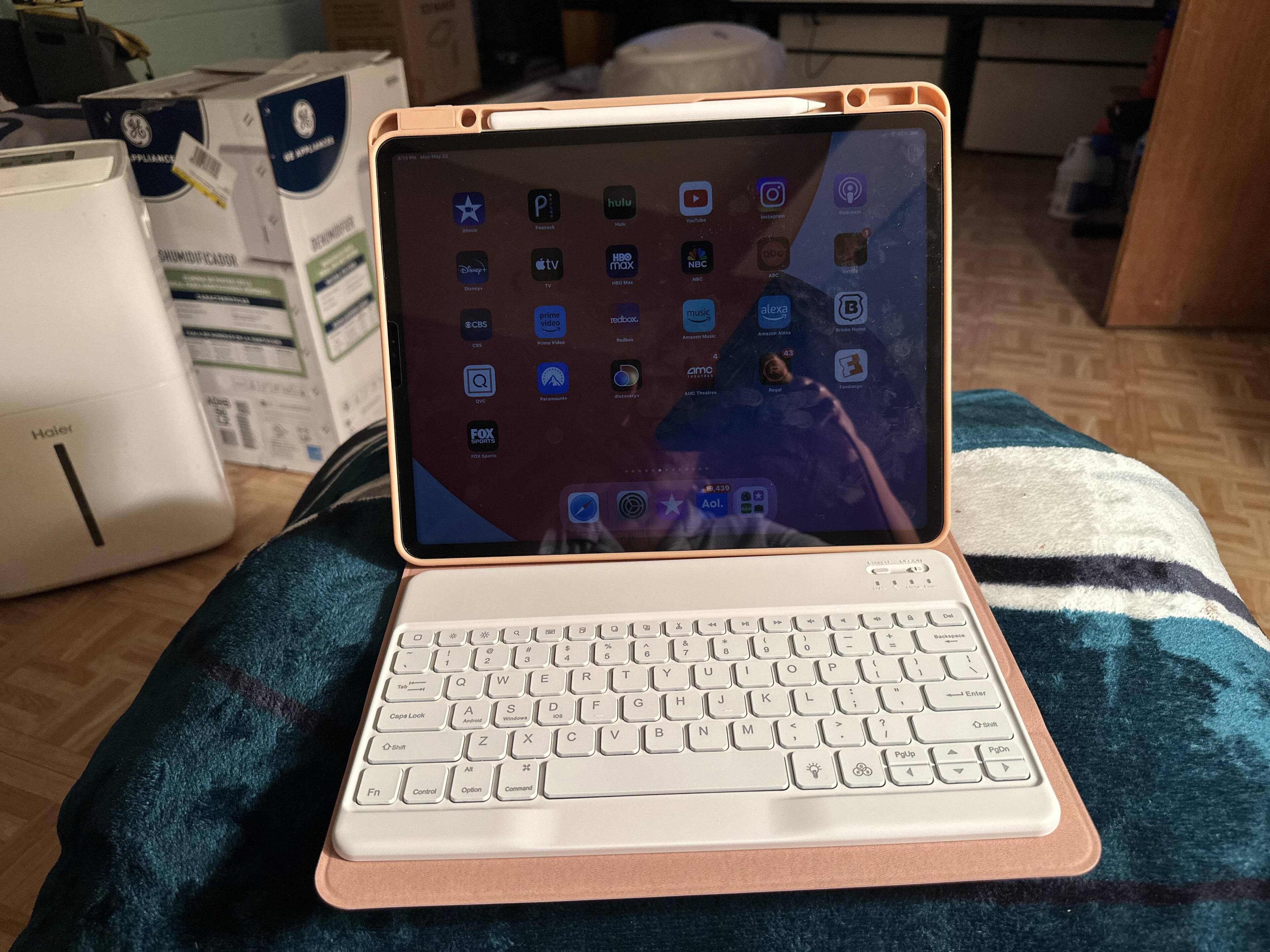 iPadプロ12.9インチ iPad Pro 12.9-inch (3rd generation) - Technical Specifications