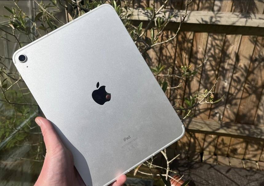 Apple Certified Refurbished 10.2 Inch iPad (8th Generation) (2020