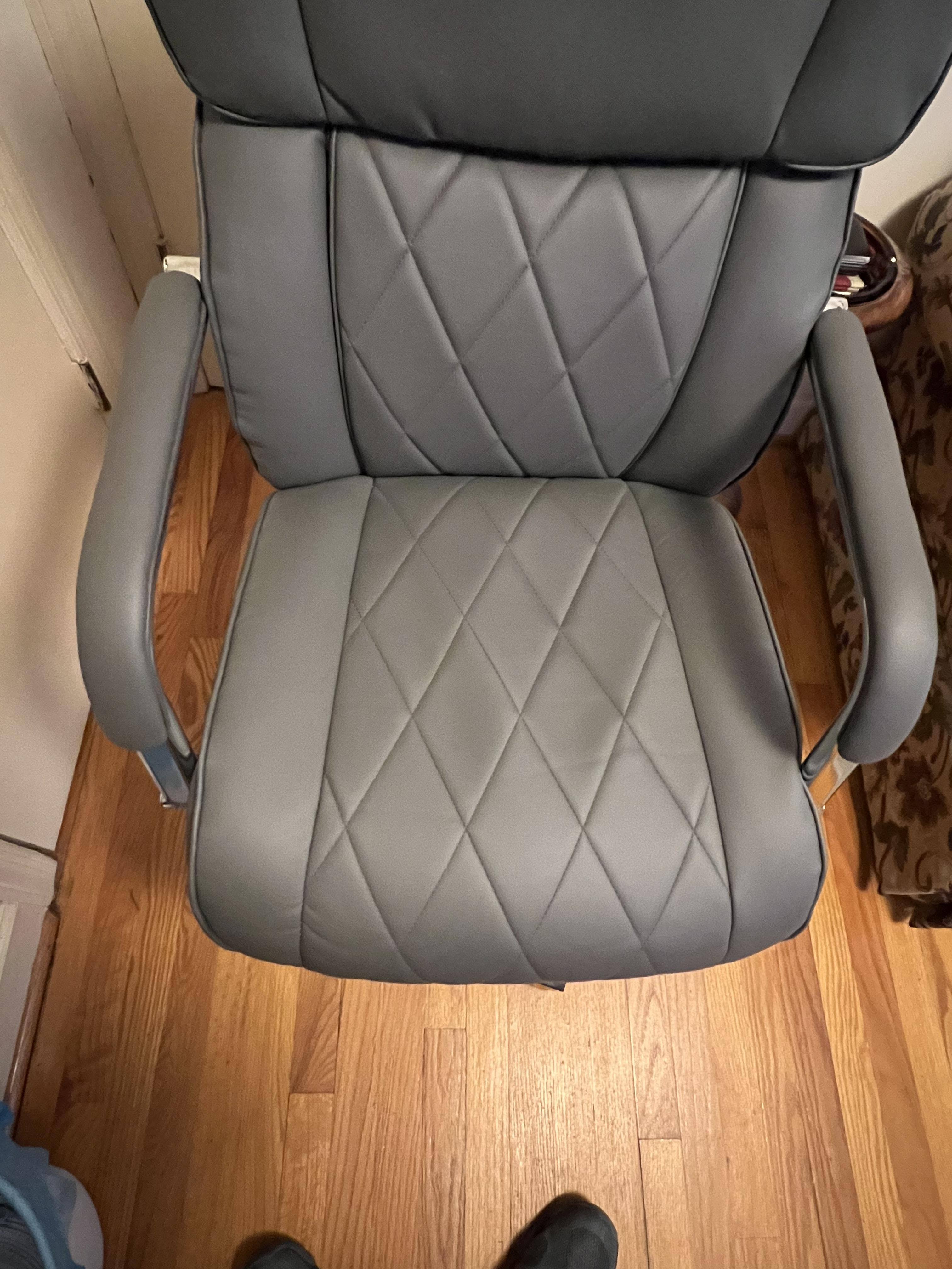 La Z Boy Comfort and Beauty Sutherland Diamond Quilted