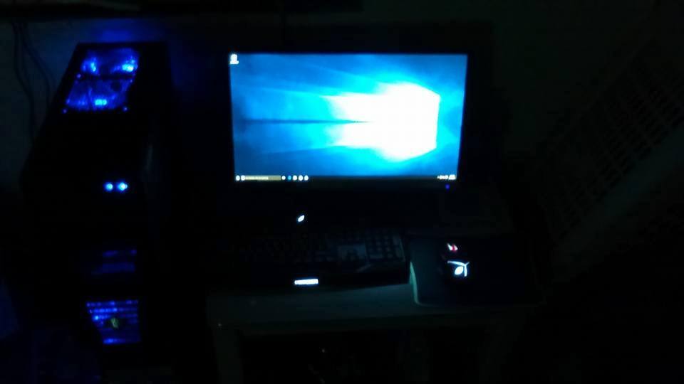 I bought a monitor for the computer and it looks great., click to load a larger version