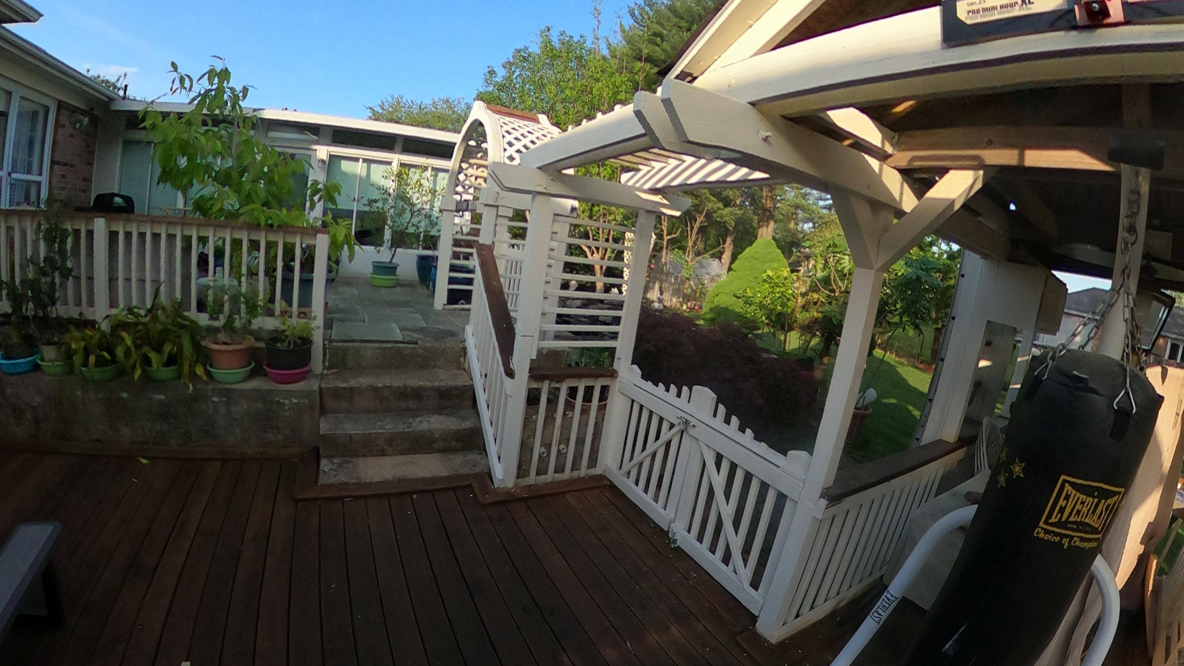 360 photos don't post properly here, but you can take regular photos while viewing them in the app. Feels like reviewing a braindance in Cyberpunk., click to load a larger version