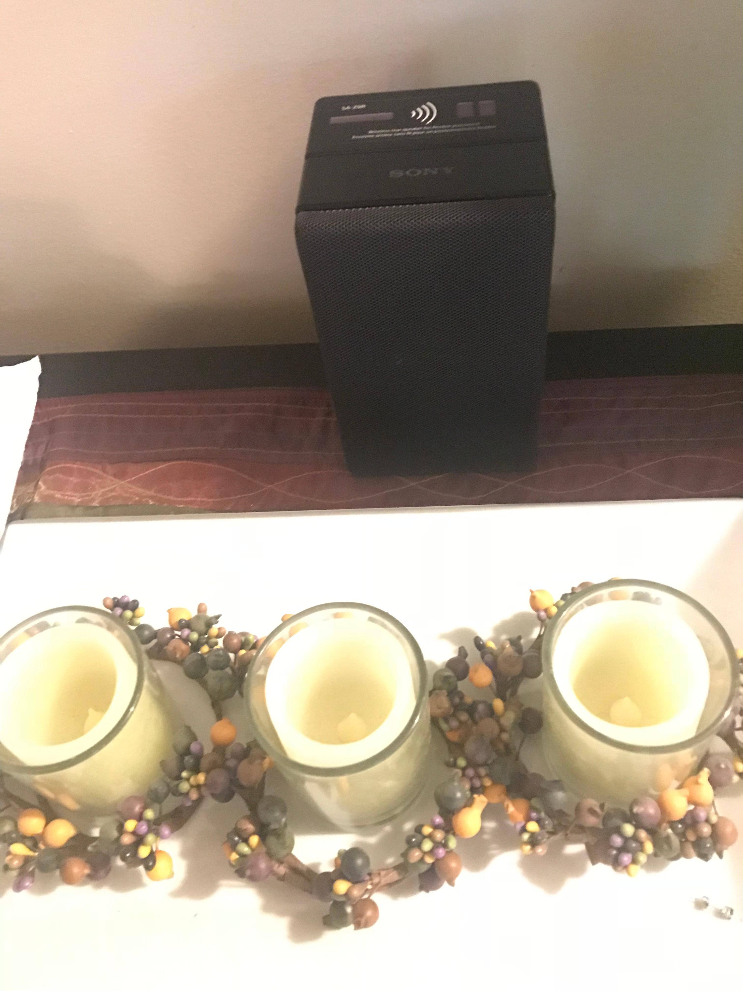 1 of the rear speakers, click to load a larger version