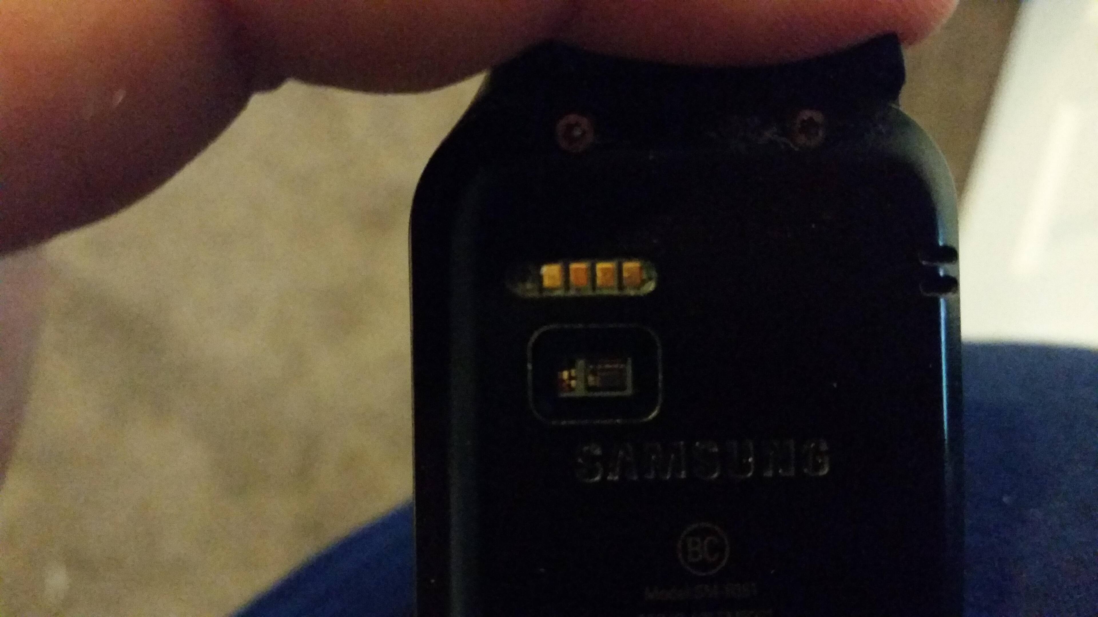 Broken terminal on left, click to load a larger version