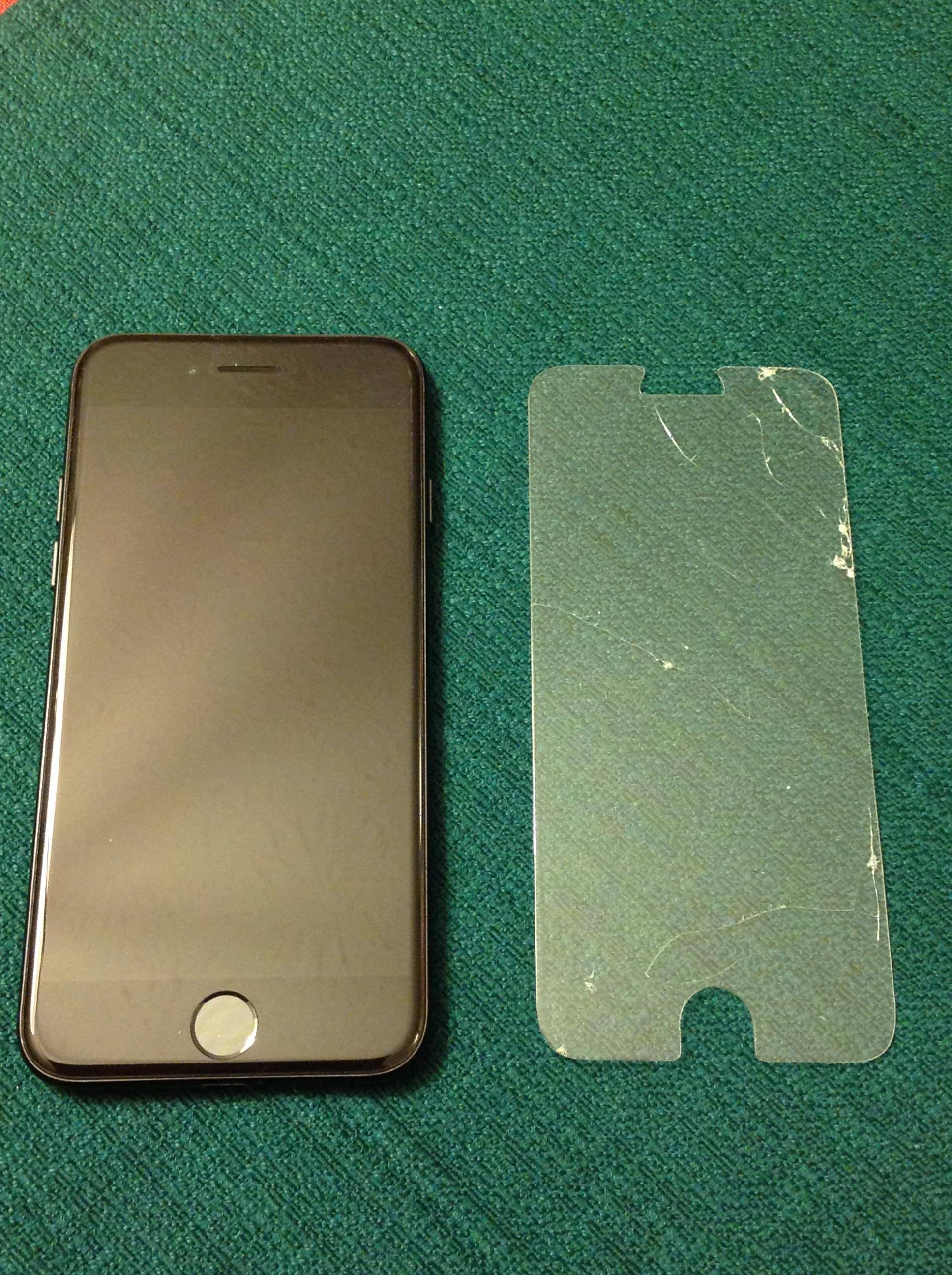 Removed screen protector, click to load a larger version
