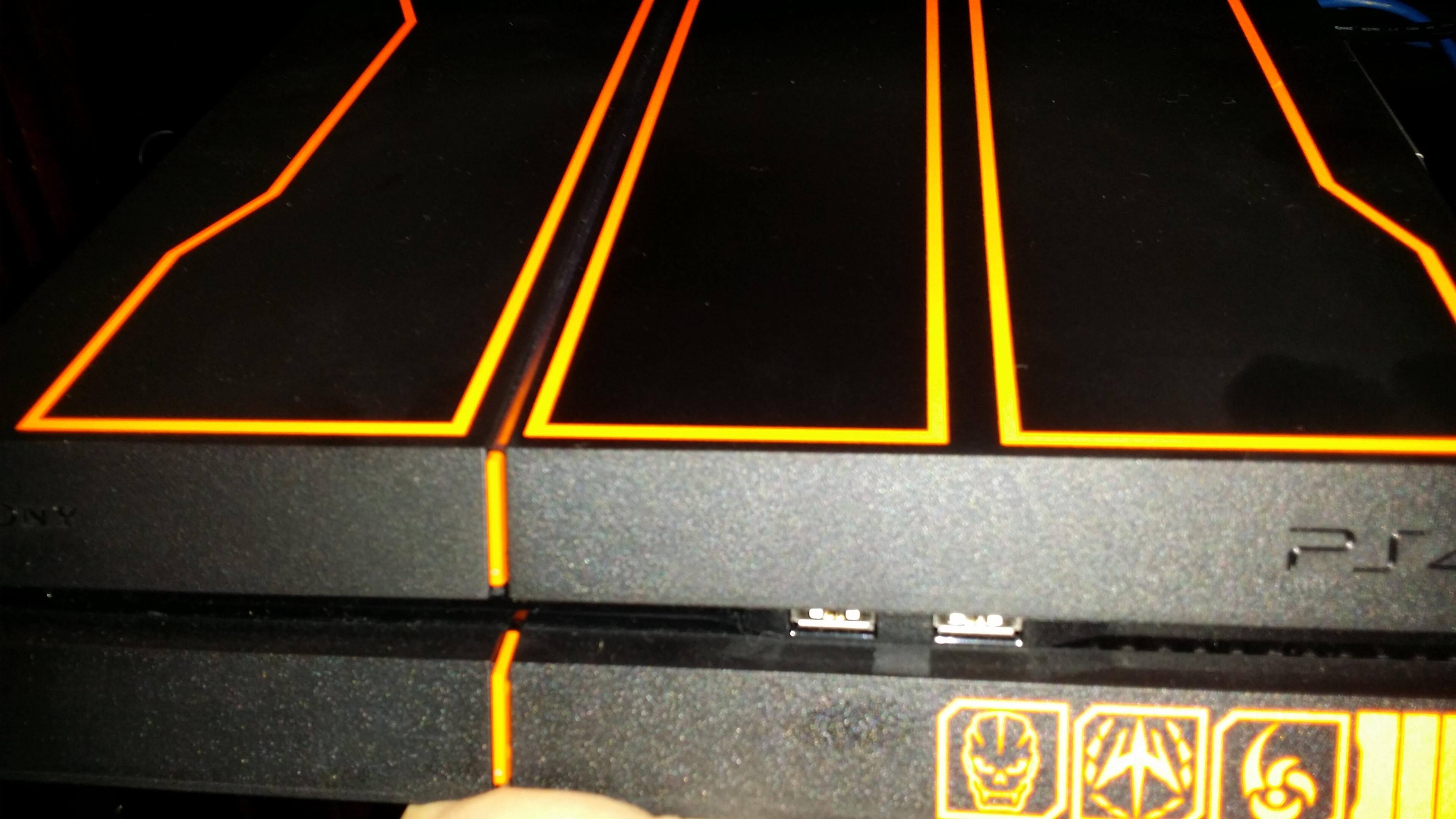 Playstation 4, click to load a larger version