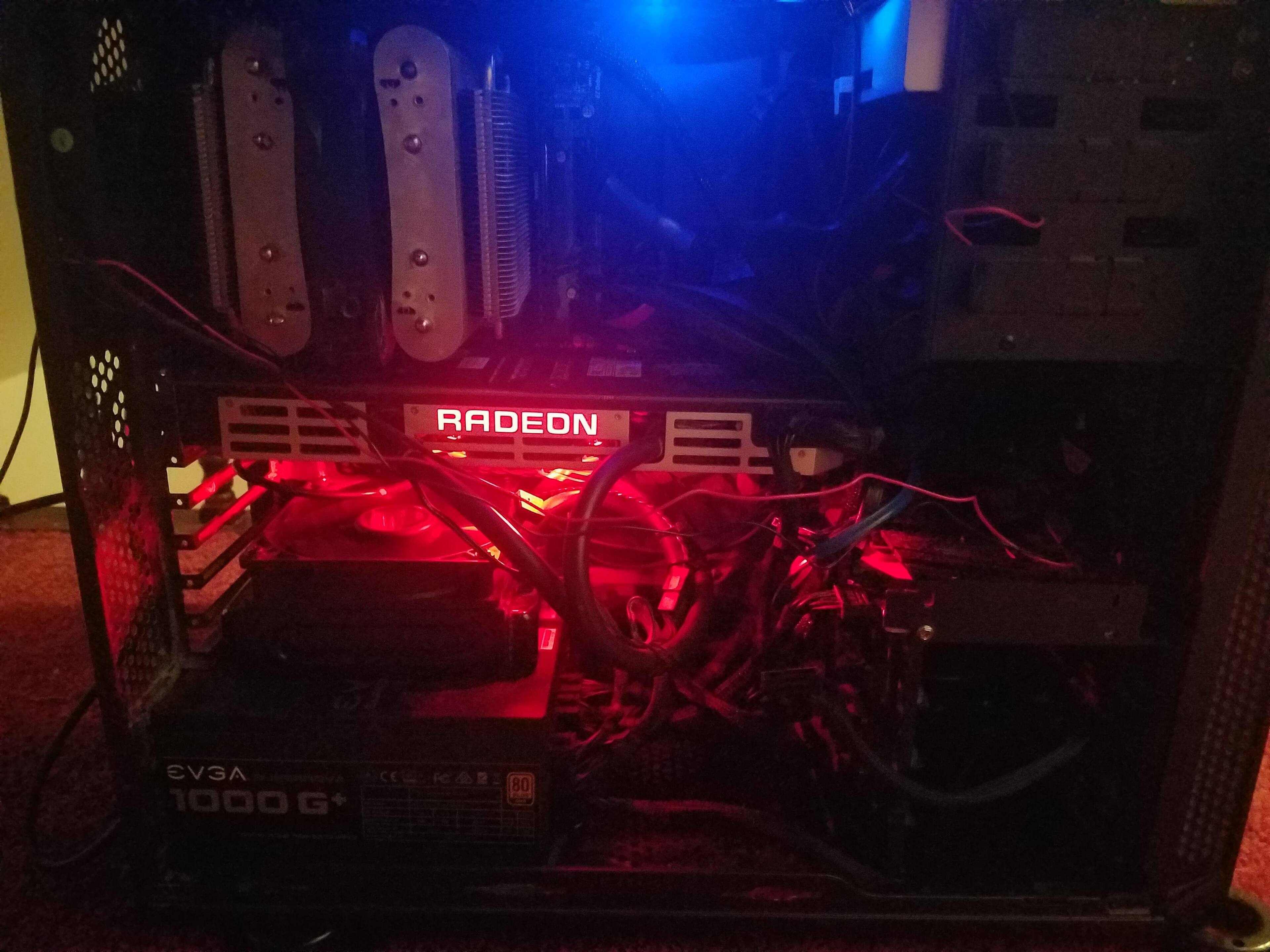 I5 8500 R9 295x2 EVGA, click to load a larger version