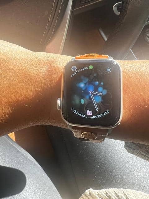 Apple Watch SE 3 (GPS) 40mm Starlight Aluminum Case with Starlight