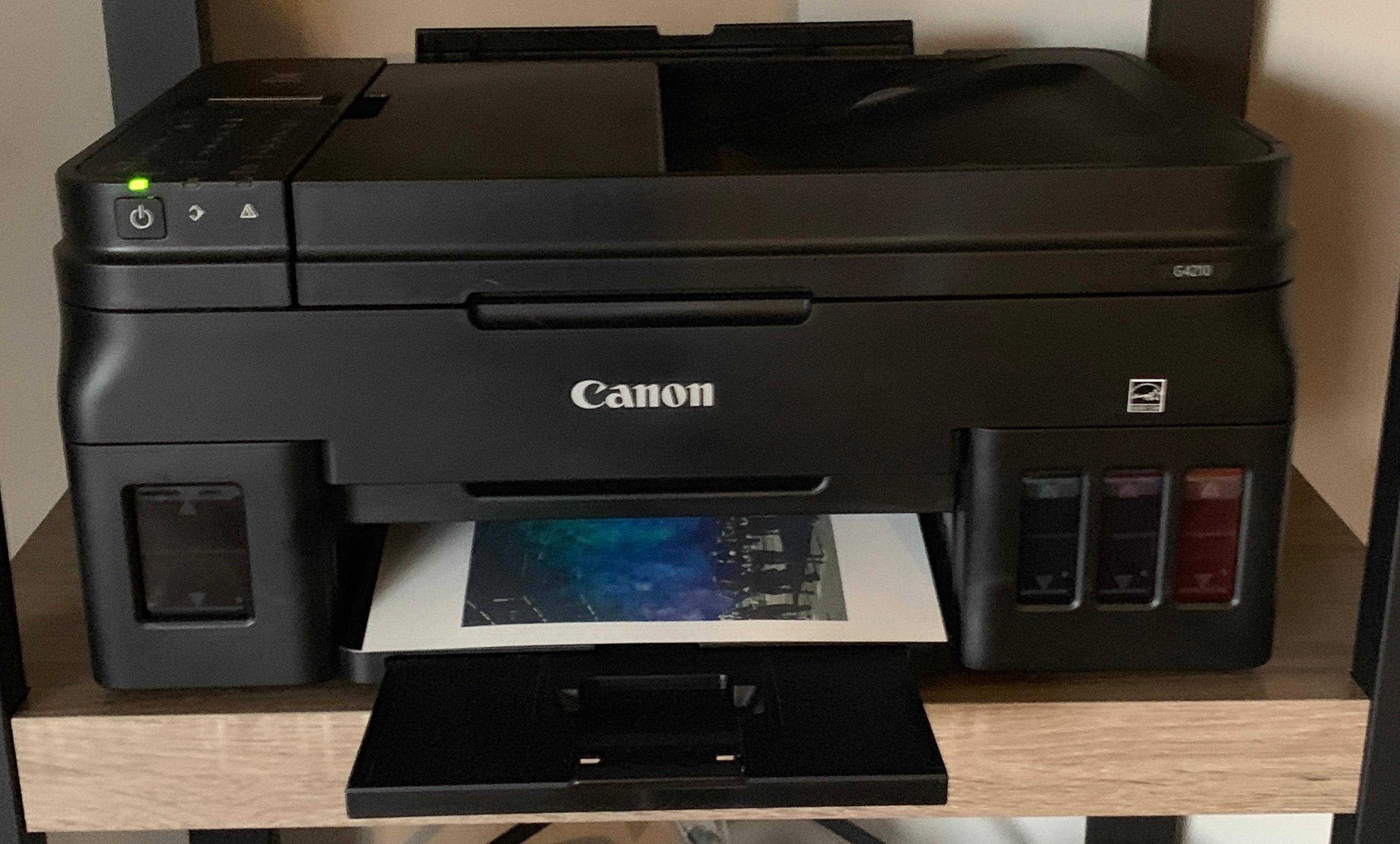 Ink tanks on left and right side, click to load a larger version