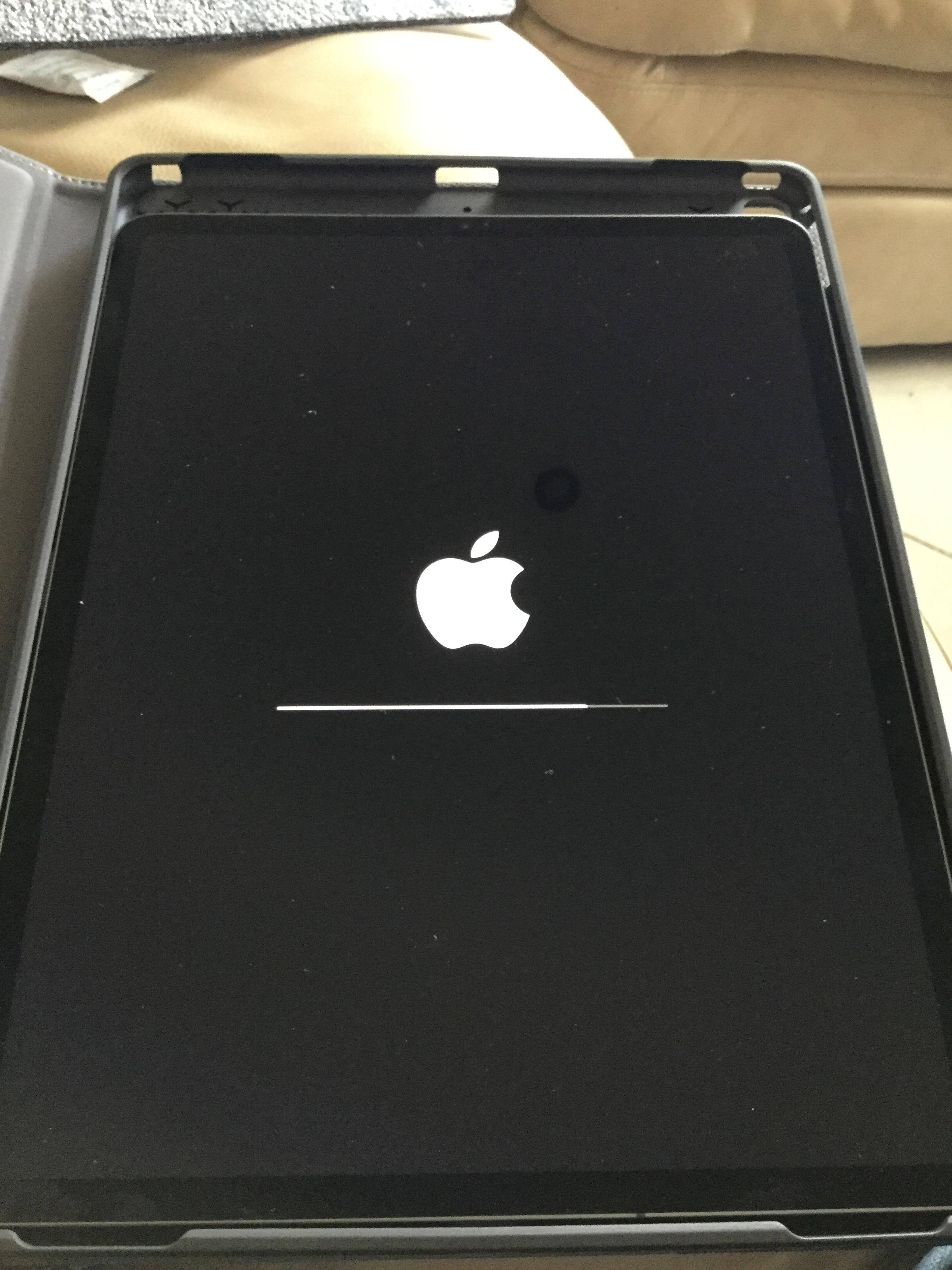 New iPad Pro 12.9 doesn’t fit, click to load a larger version